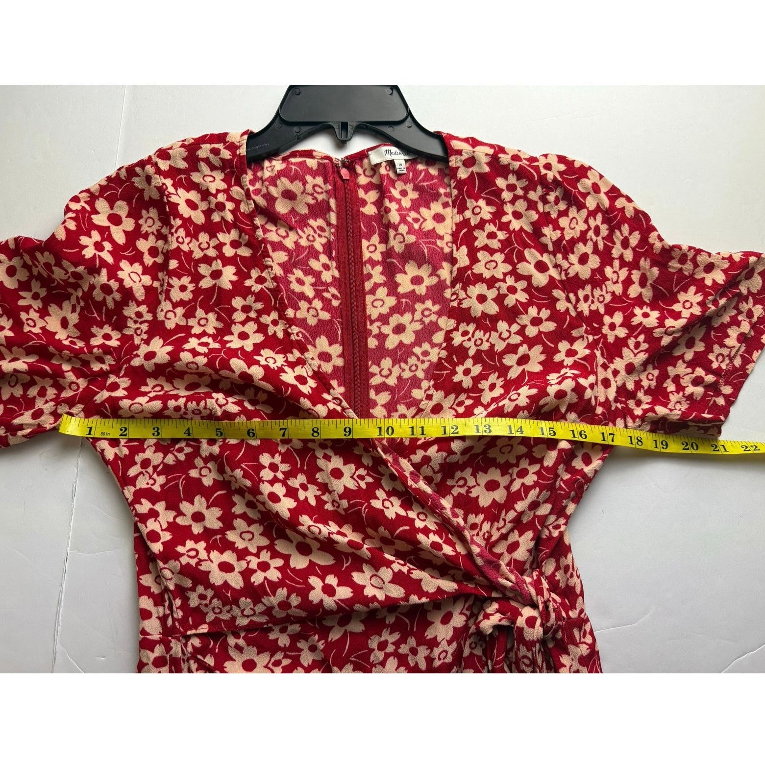 Madewell Madewell Wrap-Front Romper in Mini Daisy - Size 10 Size 32" / US 10 / IT 46 - 4 Thumbnail