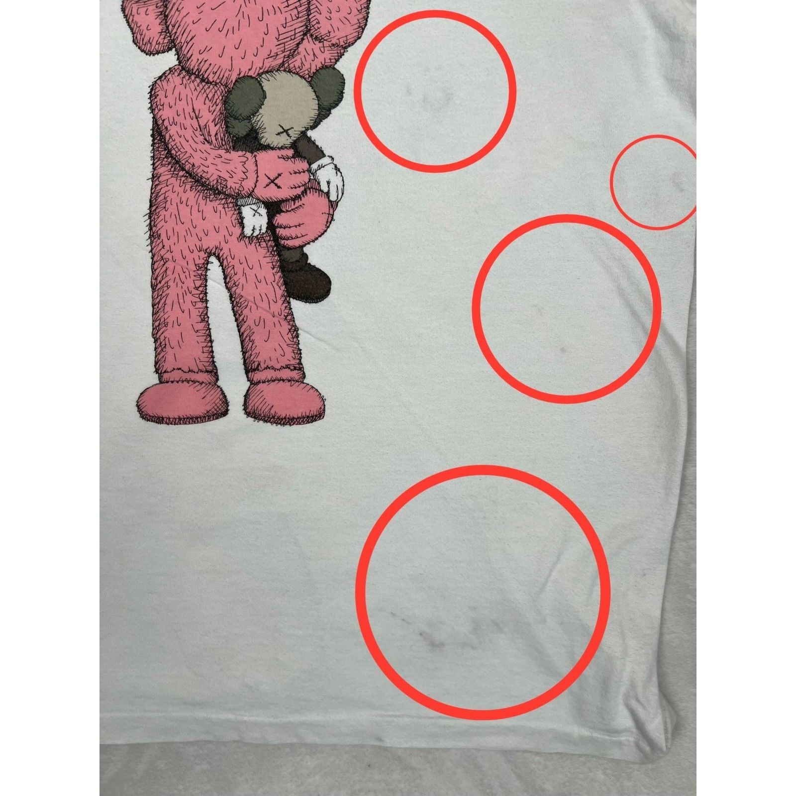 Uniqlo KAWS Uniqlo UT T-Shirt Mens Large White Pink BFF Companion S Size US L / EU 52-54 / 3 - 3 Thumbnail