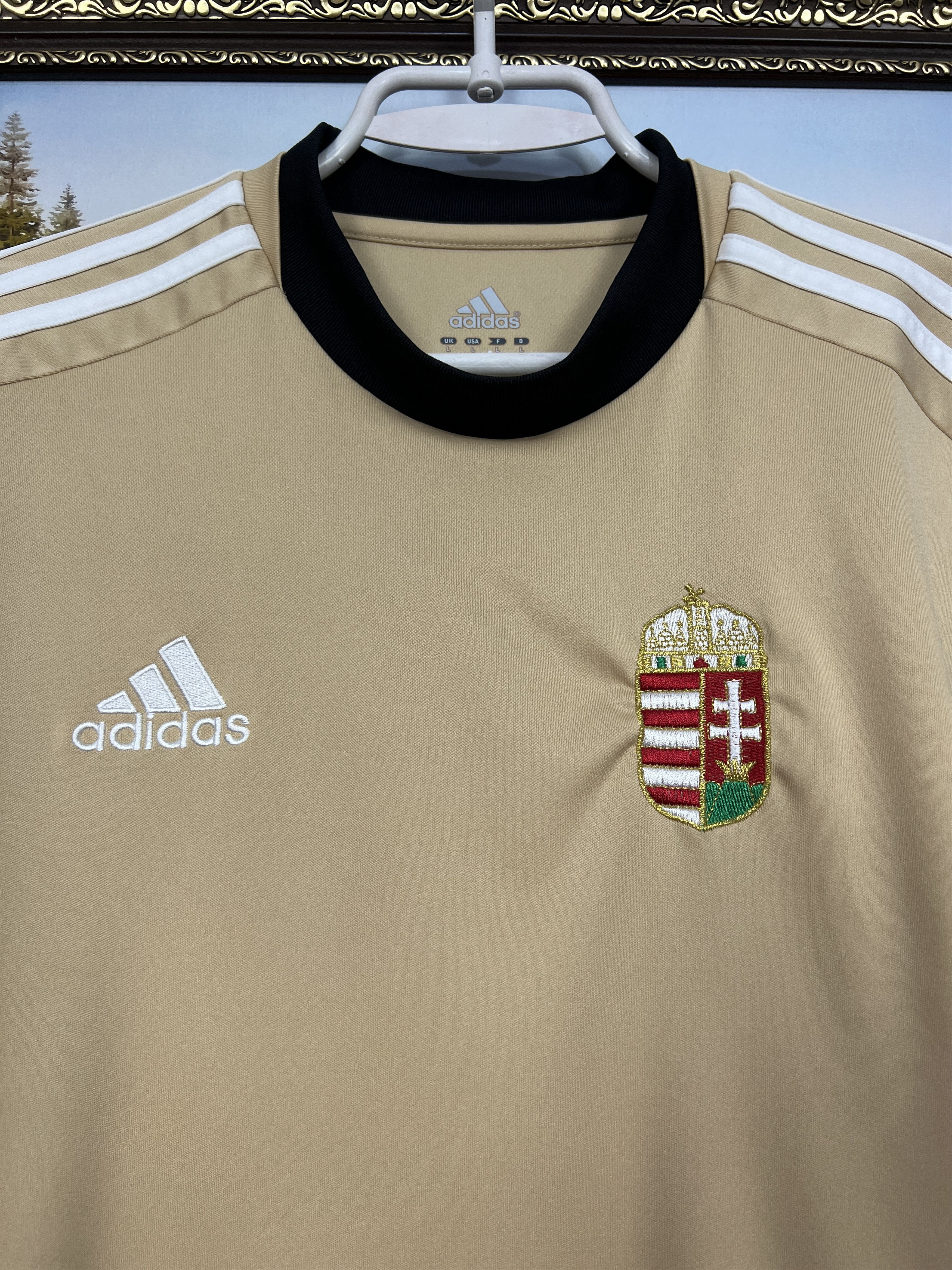 Adidas Vintage Adidas Hungary Football Shirt Train Soccer Jersey Size US L / EU 52-54 / 3 - 3 Thumbnail