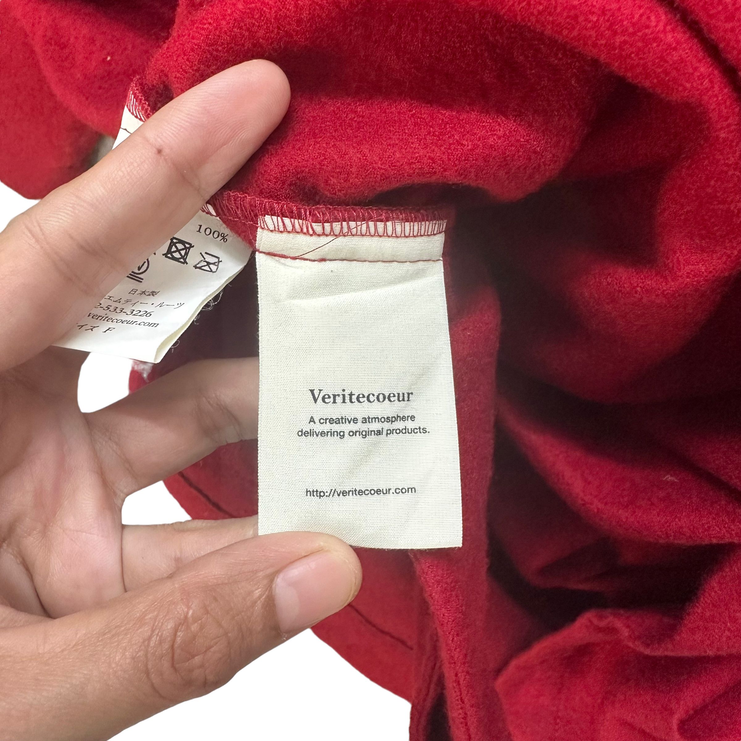 Japanese Brand VERITECOEUR RED BLOUSE #8279-221 Size ONE SIZE - 7 Thumbnail