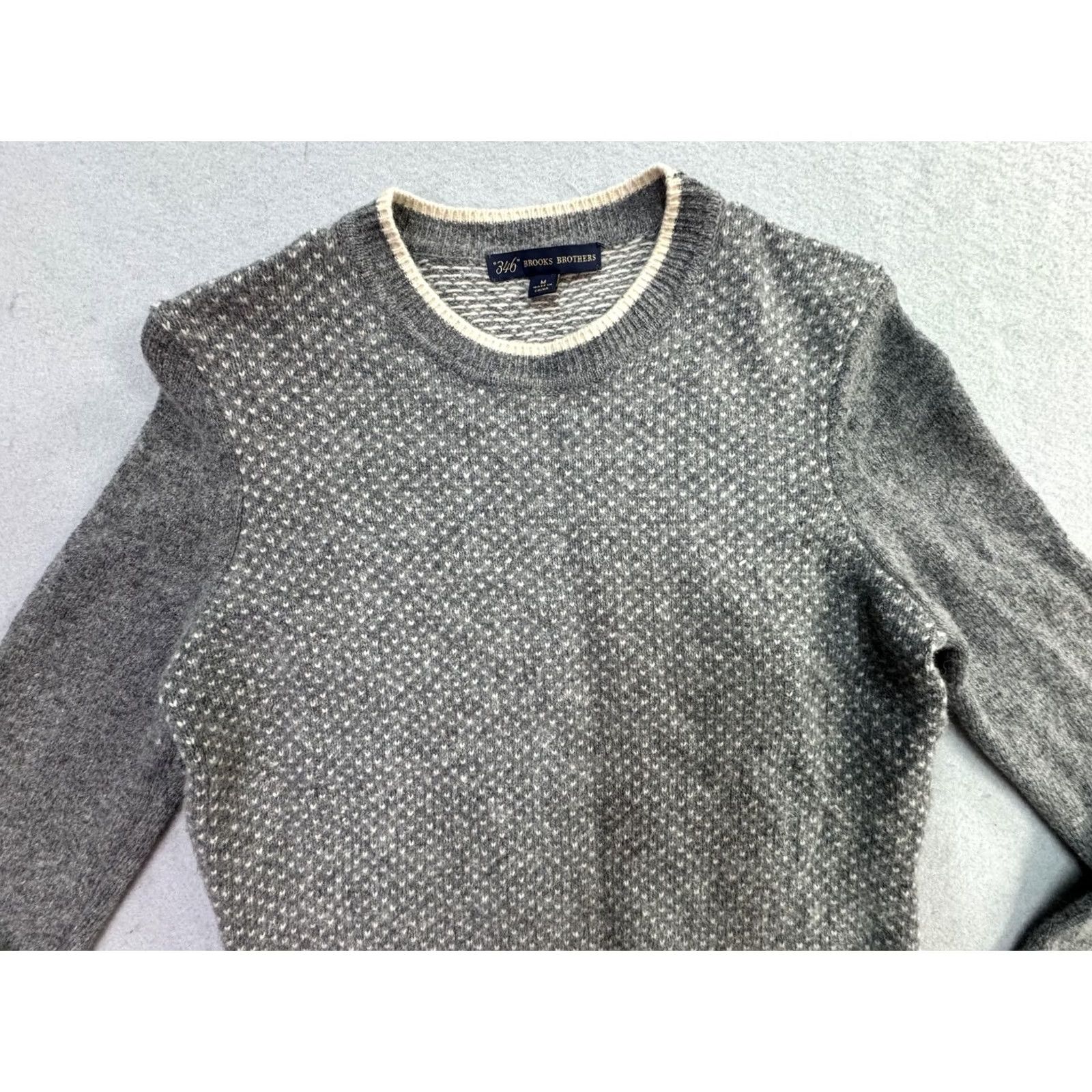 Brooks Brothers Brooks Brothers Sweater Womens Medium Gray Wool Angora Knit Pullover Crewneck Size M / US 6-8 / IT 42-44 - 2 Thumbnail