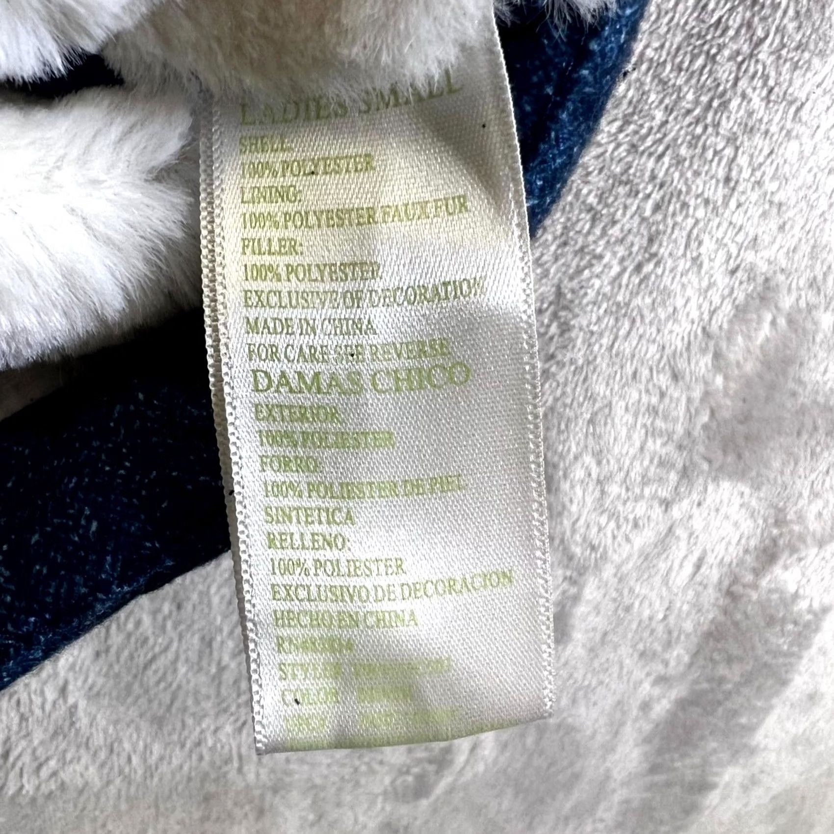 tentree Green Tea Vest Jacket Women's S Blue Polyester Puffer Lined Removable Fur Hooded Size S / US 4 / IT 40 - 3 Thumbnail
