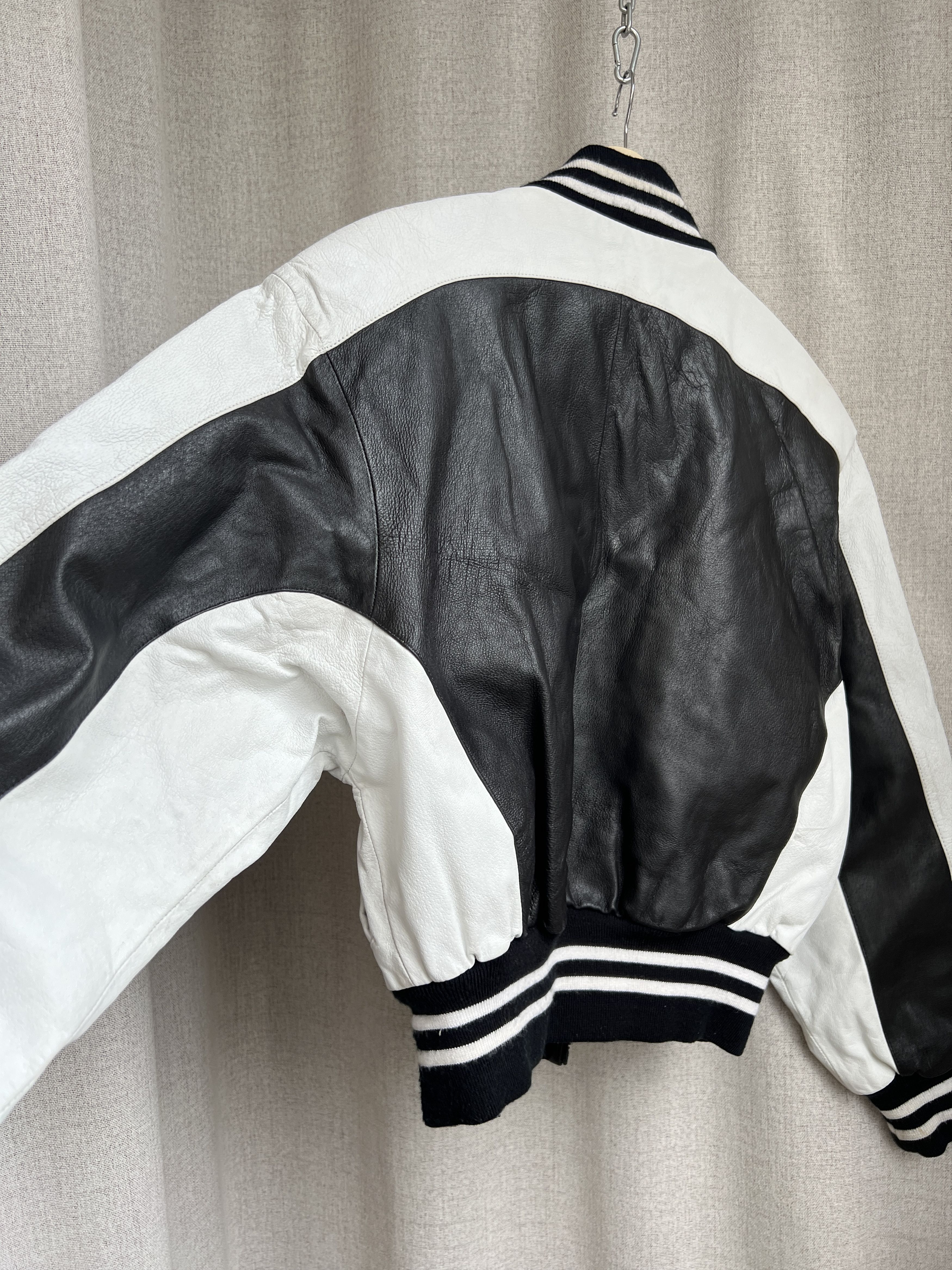 Japanese Brand Vintage Avant Garde Leather Bomber Moto Jacket Korea Size US S / EU 44-46 / 1 - 7 Thumbnail