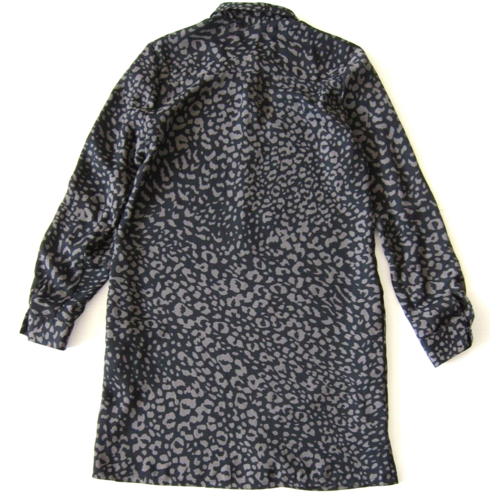 Ann Taylor VINTAGE Ann Taylor Loft Leopard Shirt Dress Small with Pockets Long Sleeve Collared Knee Length Black Grey Leopard Pattern Women Shirt Dress? Size S / US 4 / IT 40 - 2 Thumbnail