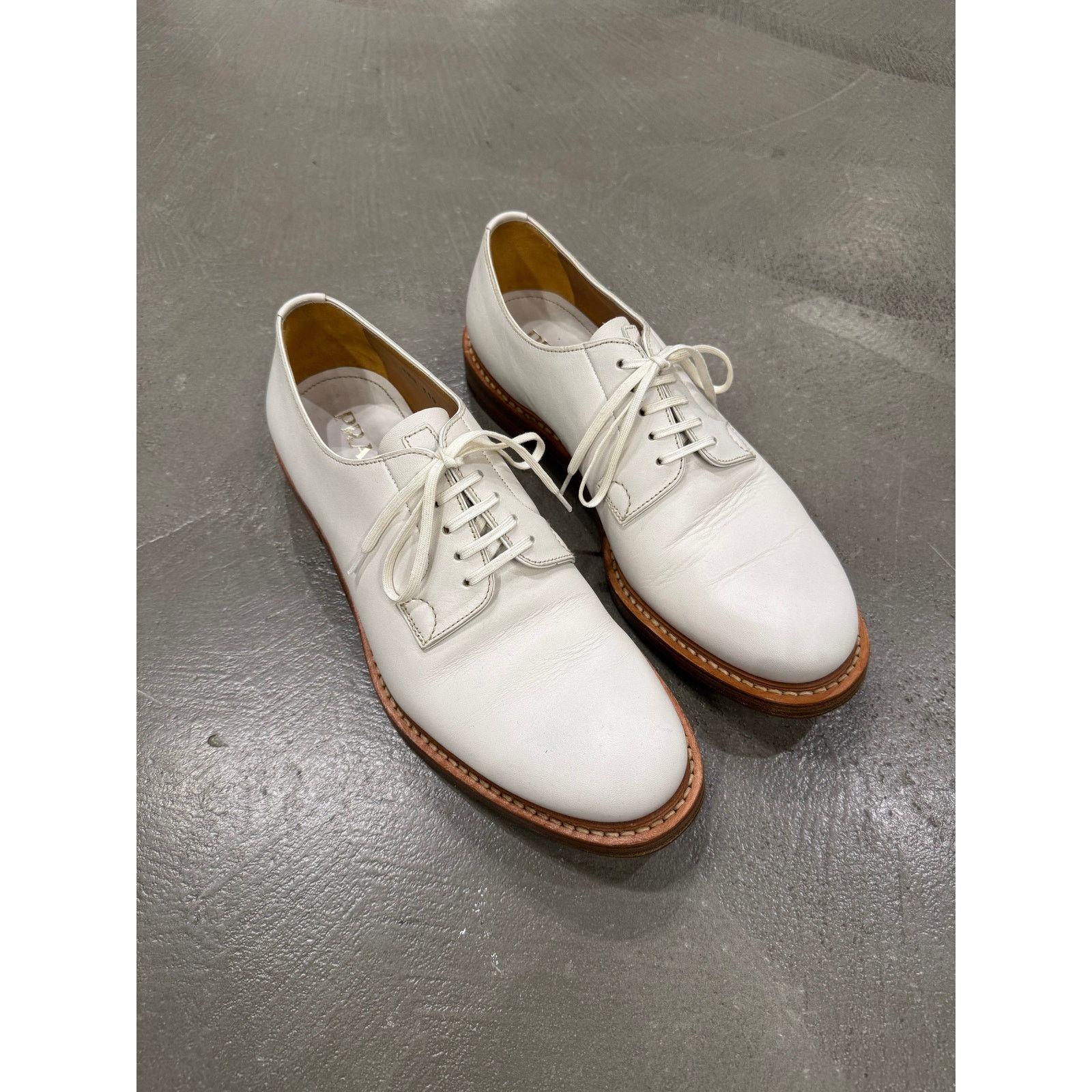 Prada 2000s Prada white leather derby shoes Size US 9 / EU 42 - 2 Thumbnail