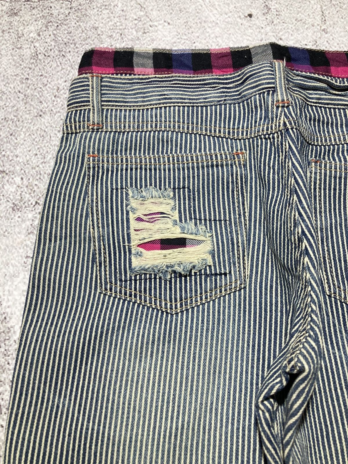 Japanese Brand 2000s Japanese Brand Double Waist Ripped Striped Pants Size US 29 - 14 Thumbnail