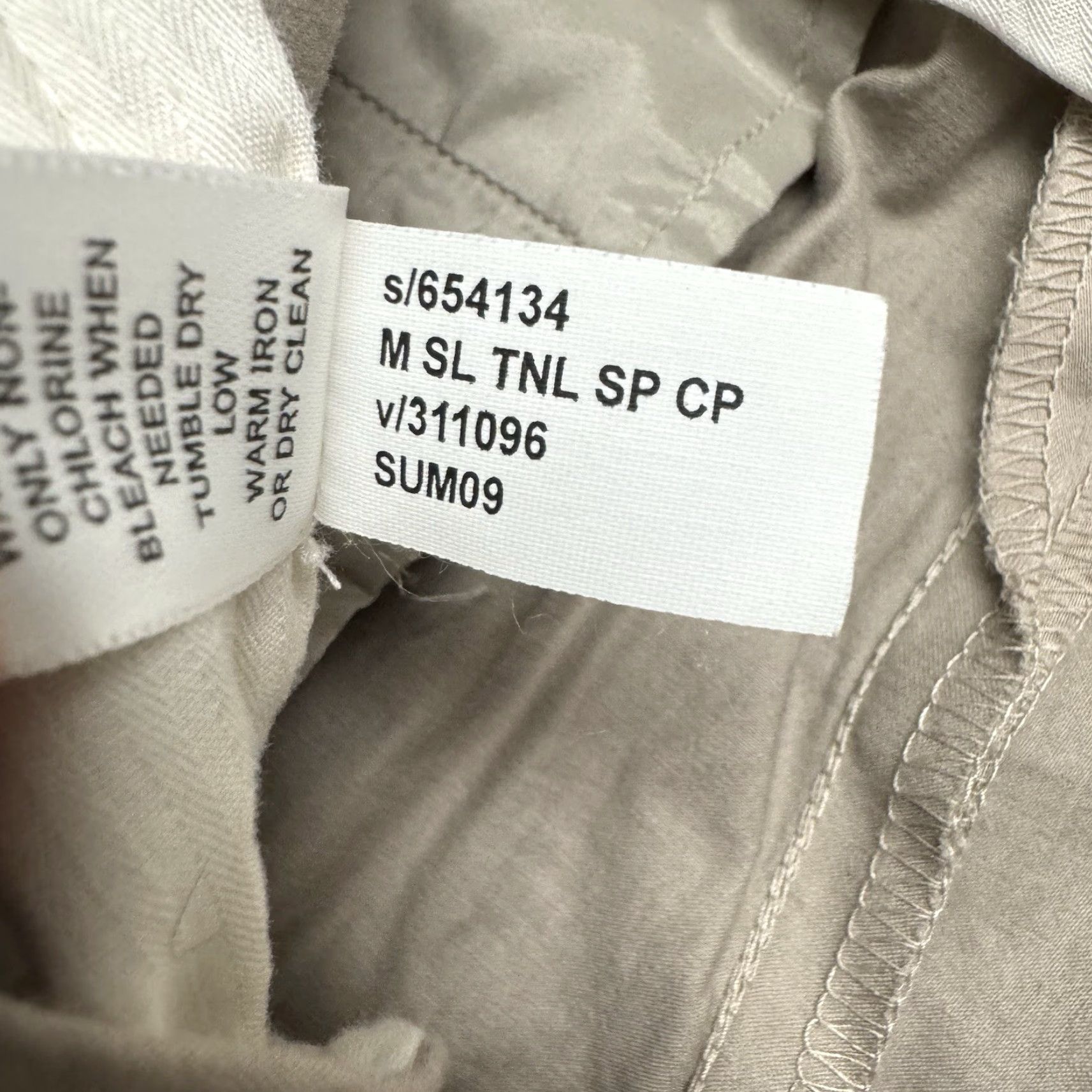 Banana Republic VINTAGE Banana Republic Martin-Fit Women's Pants Size 8 Beige Khakis Stretch Straight 26in Inseam Size 30" / US 8 / IT 44 - 5 Thumbnail