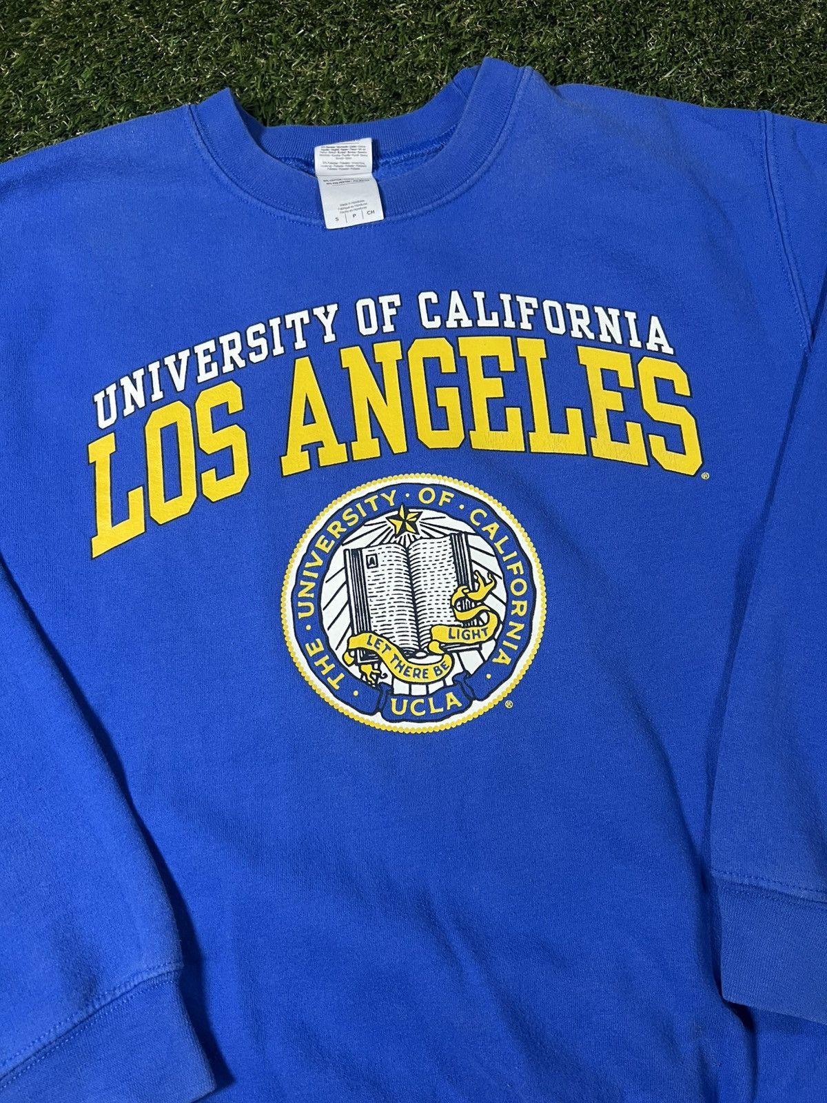 NCAA Vintage Y2k UCLA College Fall Essential Crewneck Sweatshirt Size US S / EU 44-46 / 1 - 2 Thumbnail