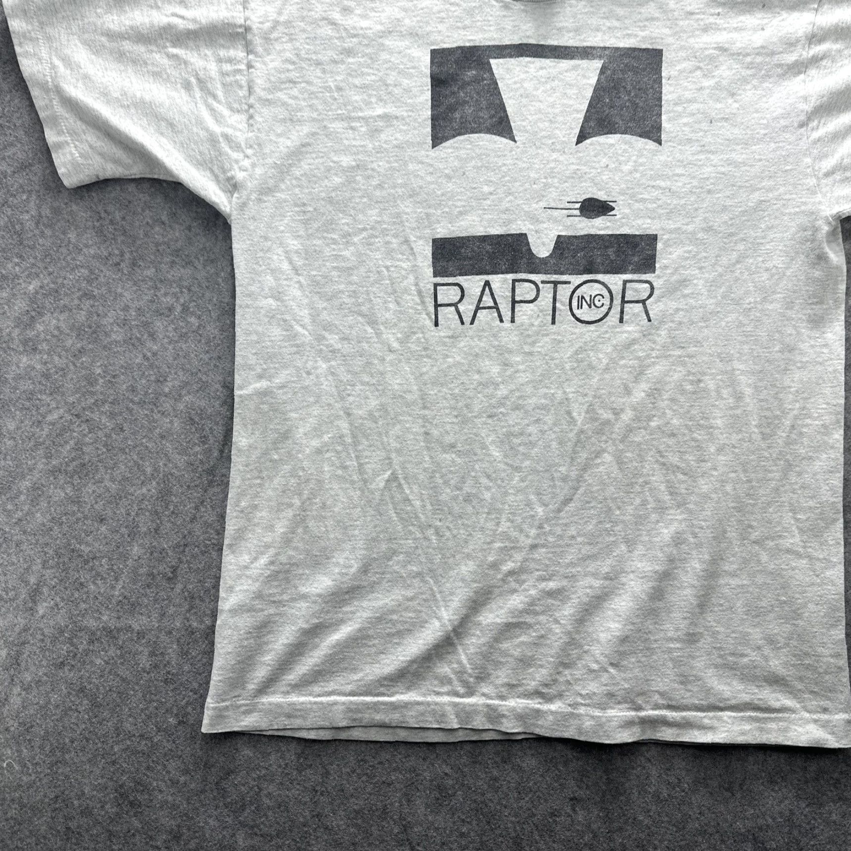 Fruit Of The Loom VINTAGE Raptor Inc Shirt Mens Large Gray Graphic Tee Fruit Of The Loom 90s y2k Size US L / EU 52-54 / 3 - 3 Thumbnail