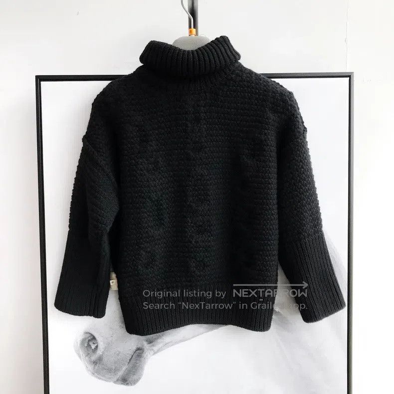 Hermes Hermes Black Cashmere Crewneck Sweater, Lock Stitch Jacqua Size XS / US 0-2 / IT 36-38 - 3 Thumbnail