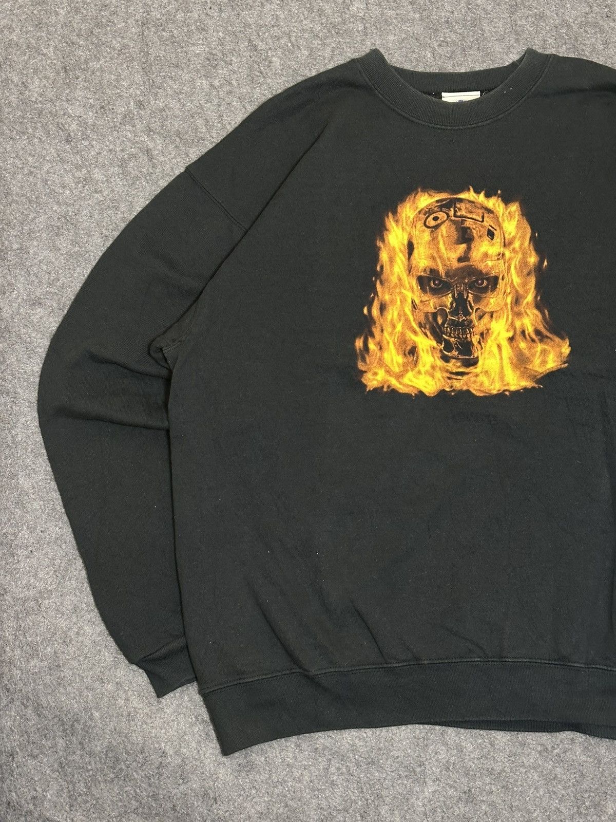 Vintage vintage 1990s Terminator 2: Judgment Day movie graphic. Size US XL / EU 56 / 4 - 5 Thumbnail