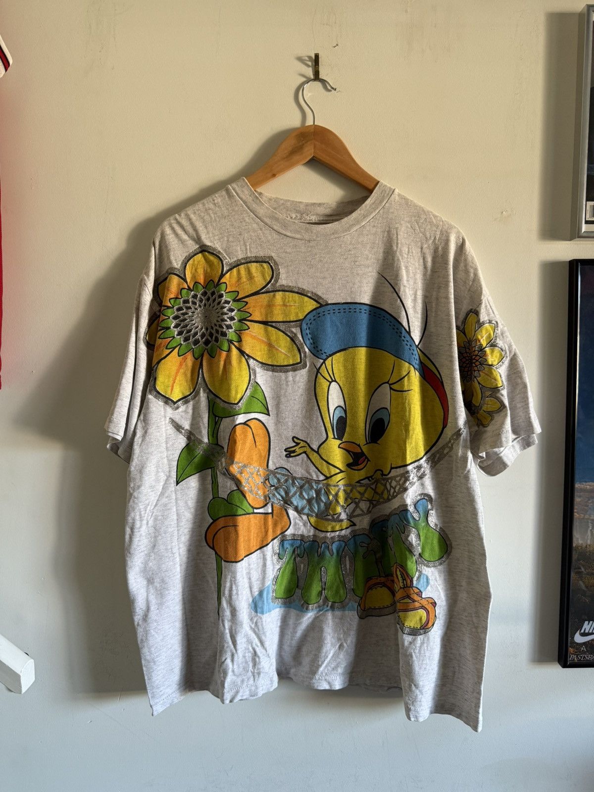 Vintage Tweety Bird Vintage Glitter Tee Size US XL / EU 56 / 4 - 1 Thumbnail