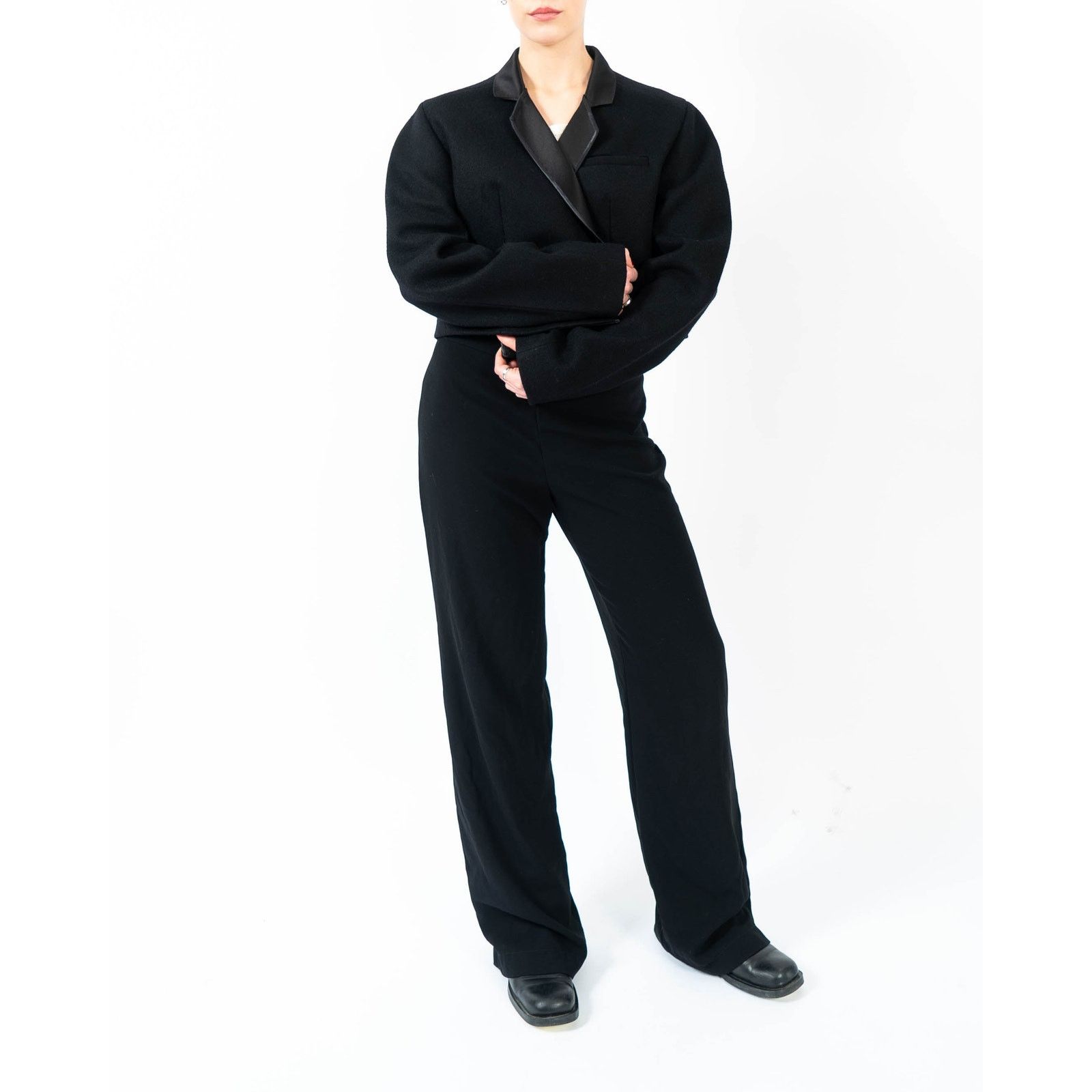 Haider Ackermann FW19 Cropped Overcoat in Black Wool with Silk Satin Collar Size S / US 4 / IT 40 - 5 Thumbnail