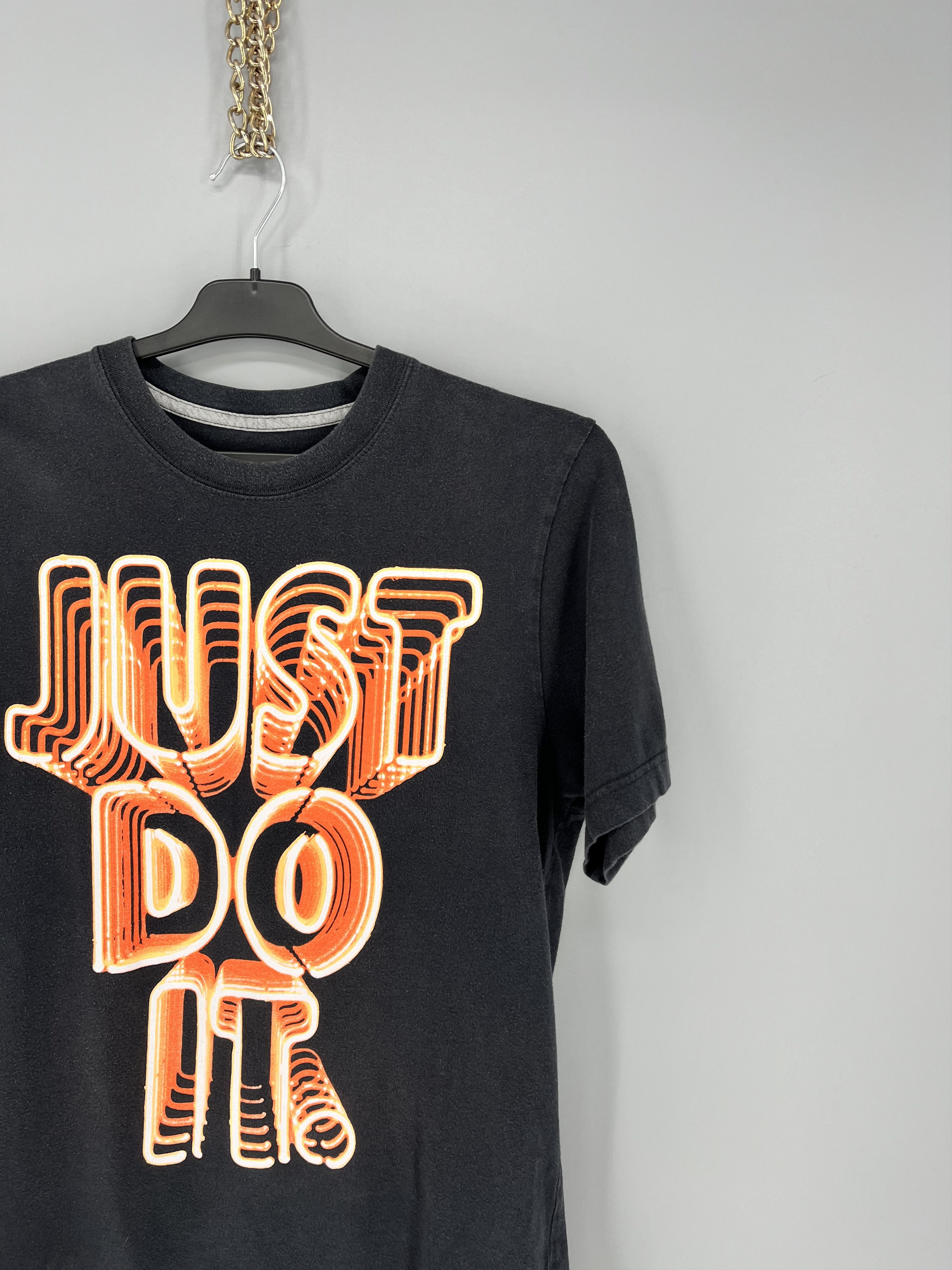 Nike Vintage 90s NIKE JUST DO IT Tee Streetwear Y2K Style Size US S / EU 44-46 / 1 - 5 Thumbnail
