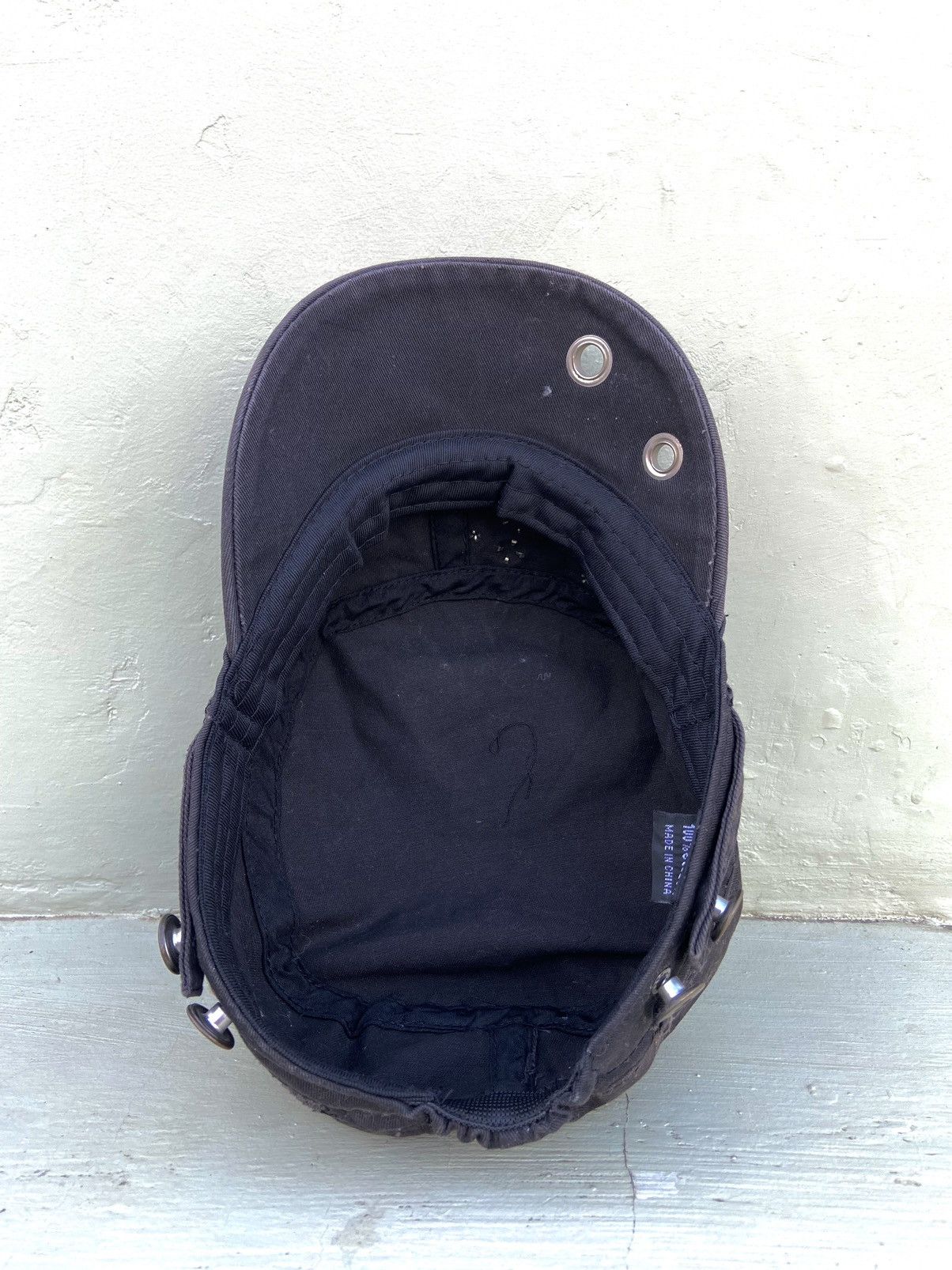 If Six Was Nine 2000s skull & button studded patrol hat Size ONE SIZE - 7 Thumbnail