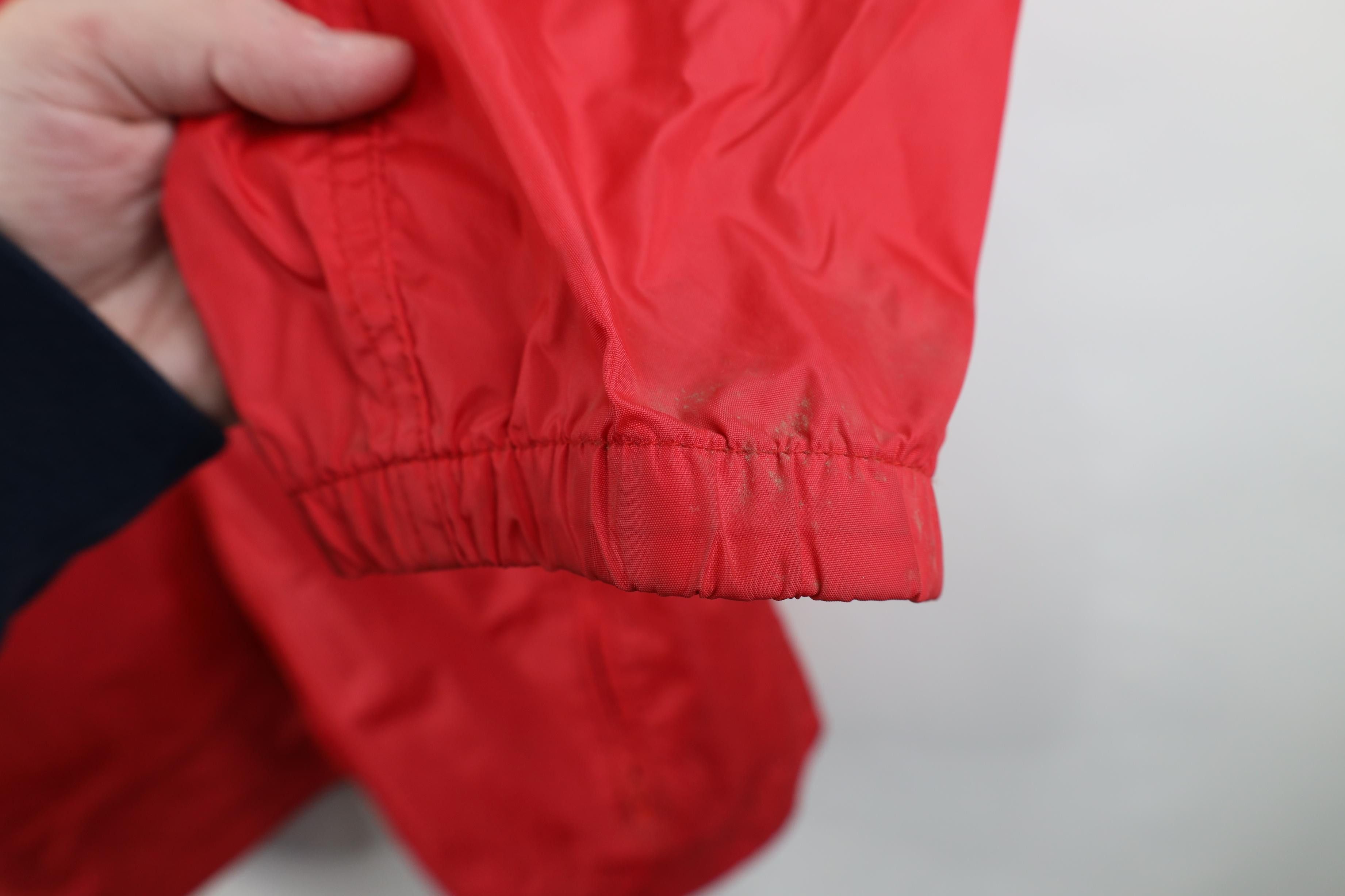 Woolrich Woolen Mills Vintage 90s Woolrich Hooded Full Zip Windbreaker Jacket Red Size US L / EU 52-54 / 3 - 8 Thumbnail
