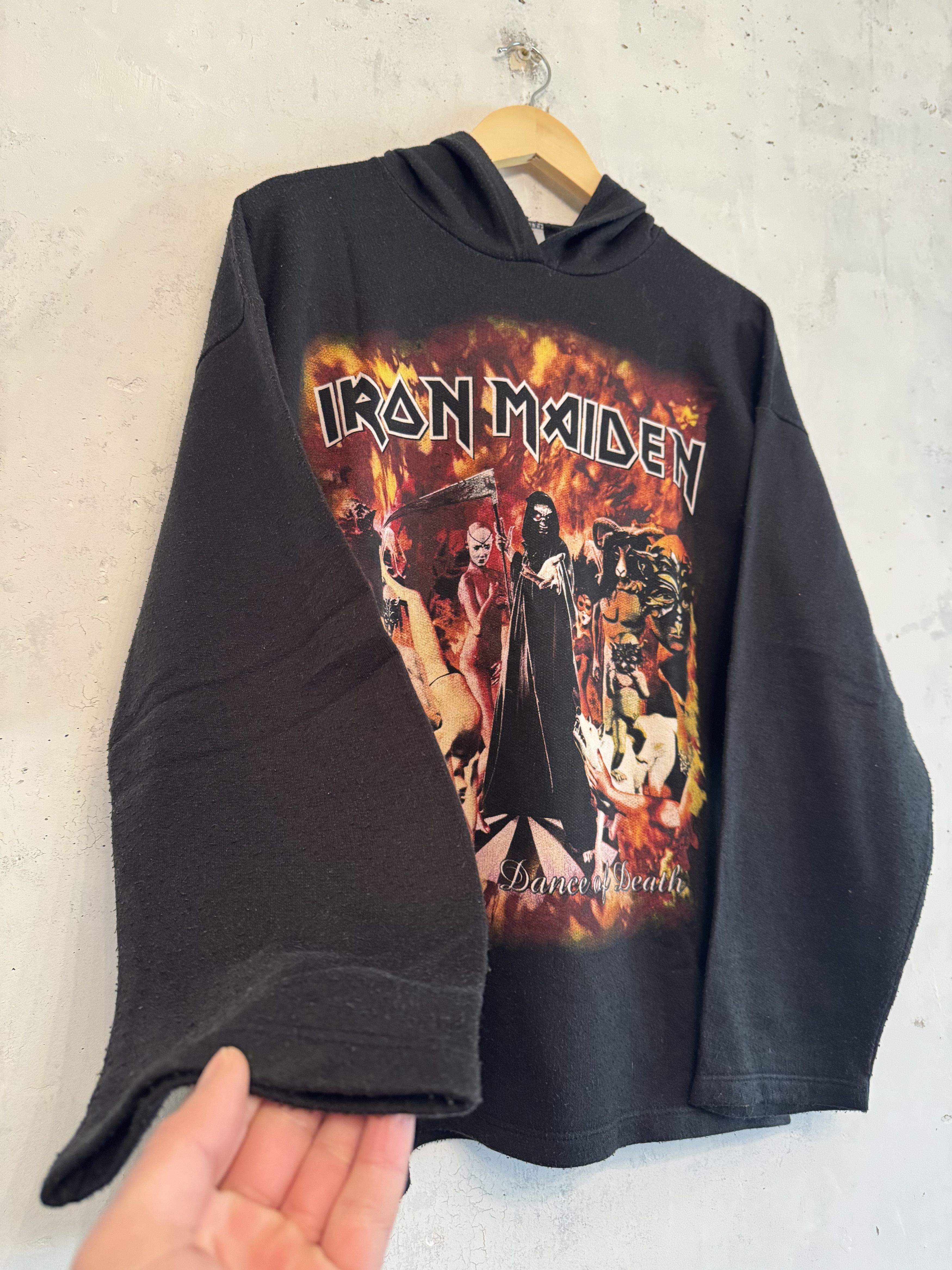 Band Tees Vintage 2000s Iron Maiden Dance of Death Rock Band Hoodie Size US L / EU 52-54 / 3 - 3 Thumbnail