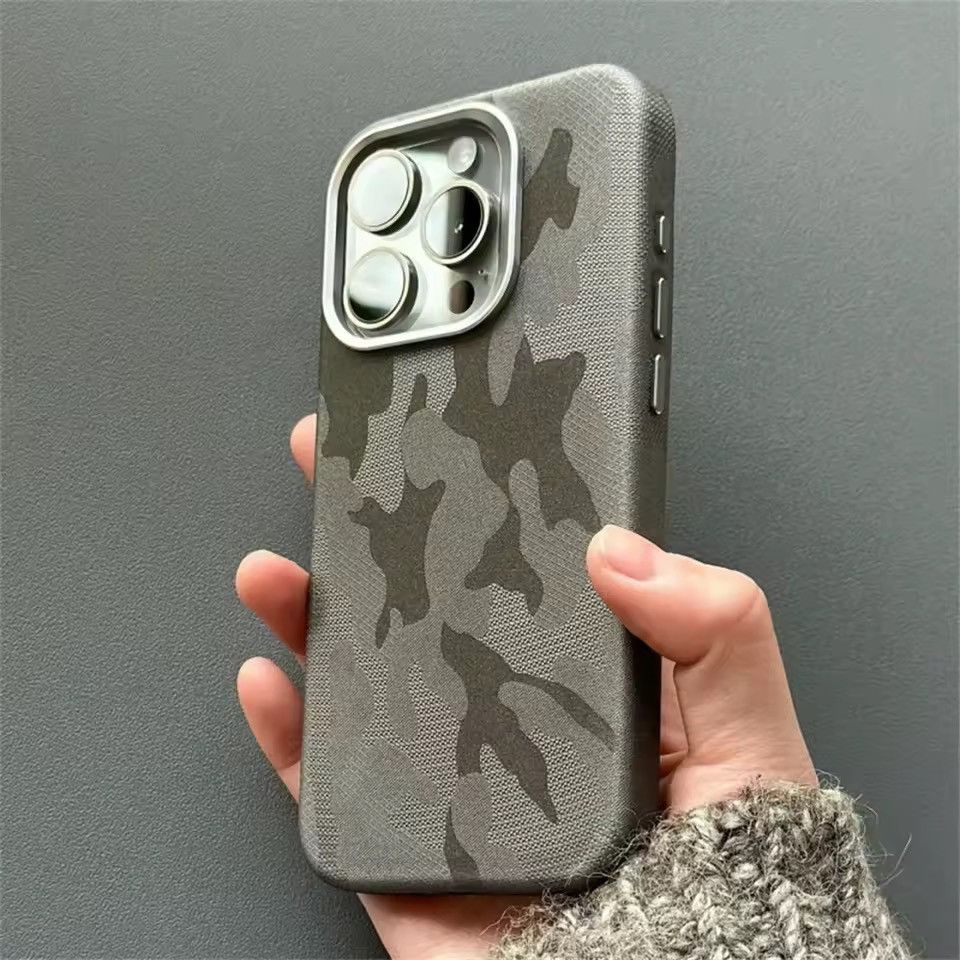Other Camouflage Magnetic MagSafe Leather Case For Iphone 16 Pro Size ONE SIZE - 3 Thumbnail