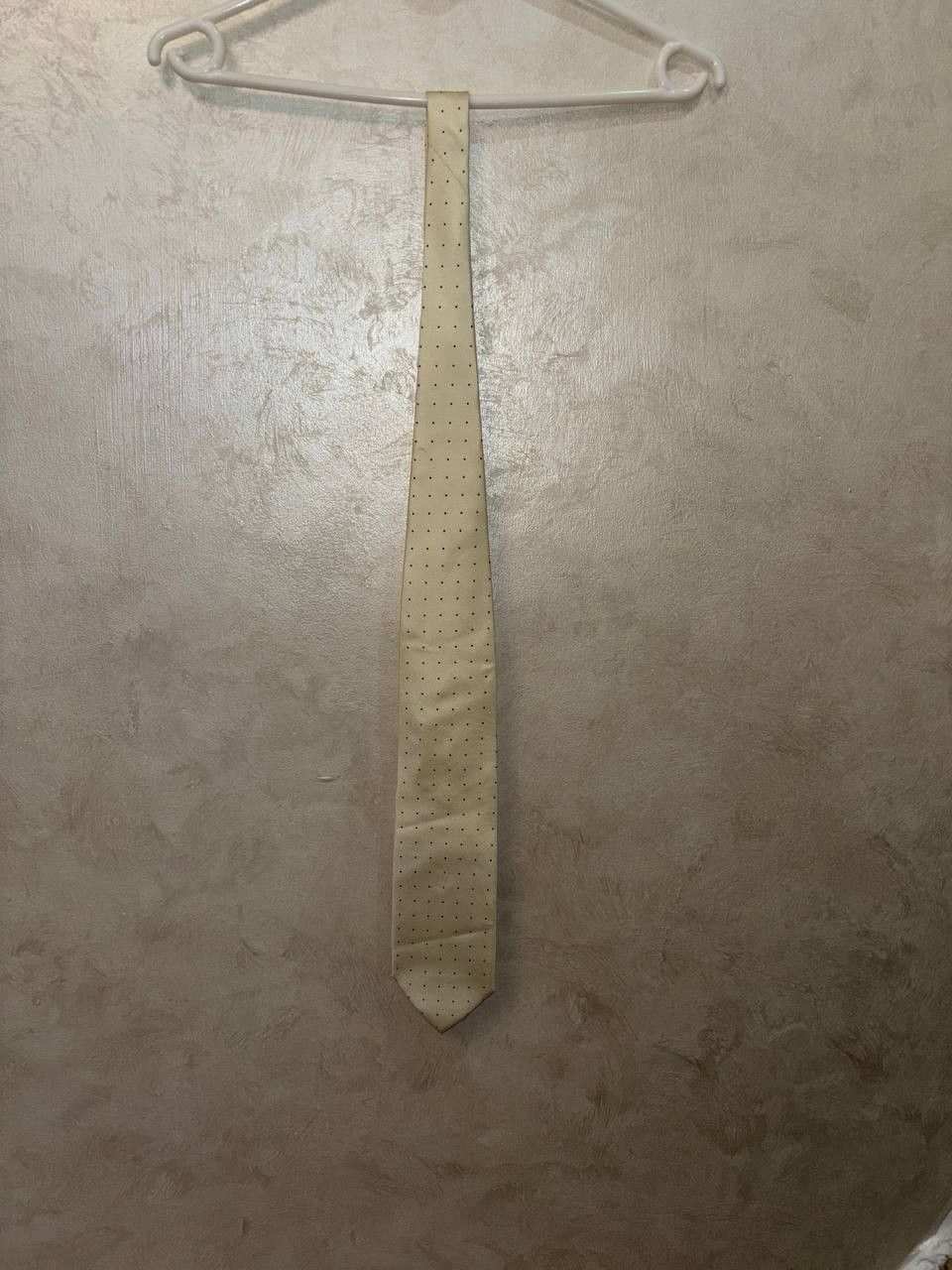 Hugo Boss Hugo Boss yellow polka dot men's tie,100% silk,made in Italy Size ONE SIZE - 6 Thumbnail