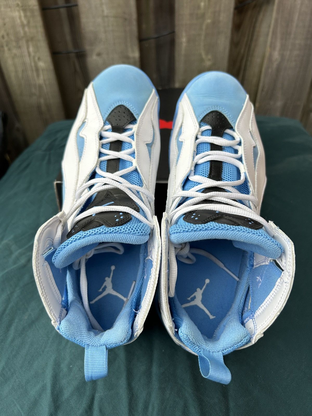 Jordan Brand × Nike Air Jordan True Flight UNC Size US 10.5 / EU 43-44 - 4 Thumbnail