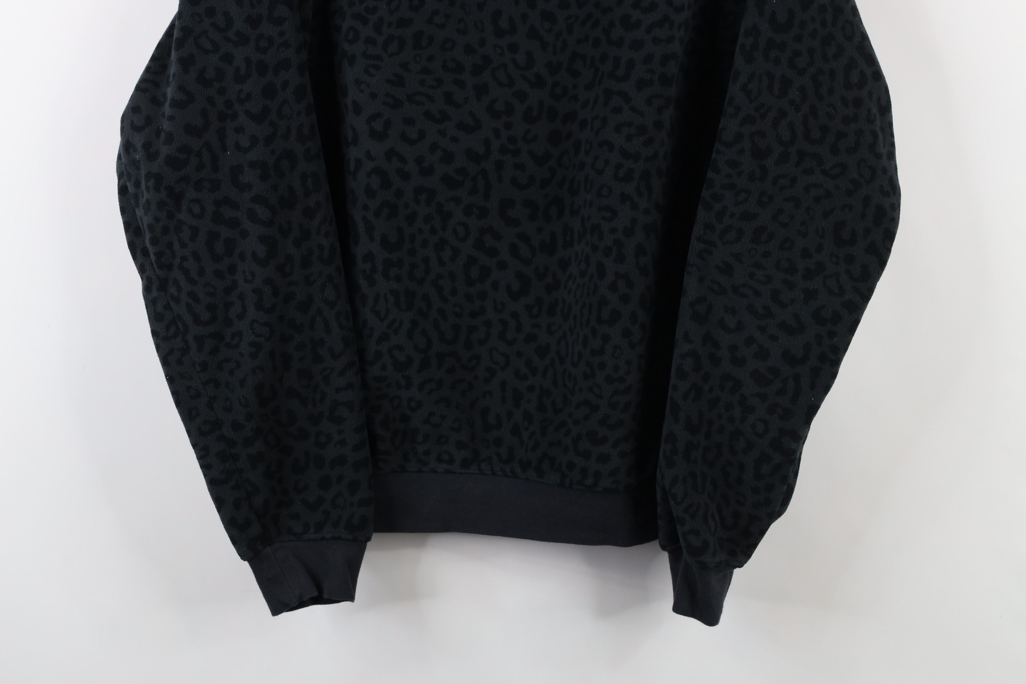 Nike × Vintage Nike Spell Leopard Cheetah Print Fleece Crewneck Sweatshirt Size M / US 6-8 / IT 42-44 - 3 Thumbnail