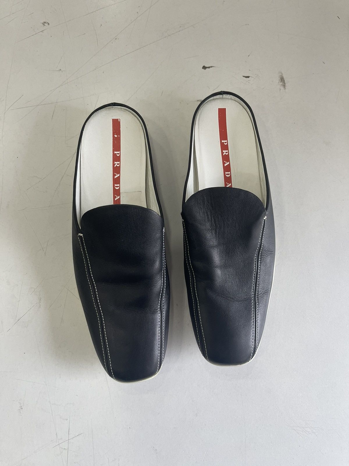 Designer × Prada × Vintage Prada 2000s vintage leather mules flats Size US 7 / IT 37 - 2 Thumbnail
