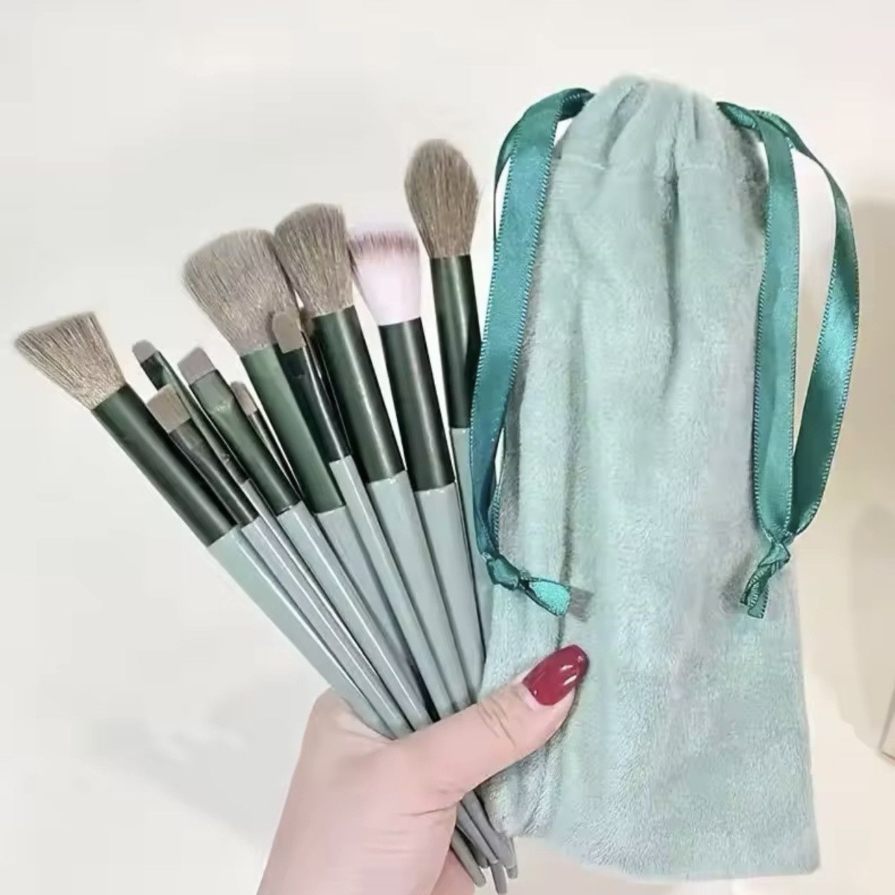 Designer BeeChip Makeup Brushes Set 13Pc Foundation Concealer Size ONE SIZE - 1 Thumbnail