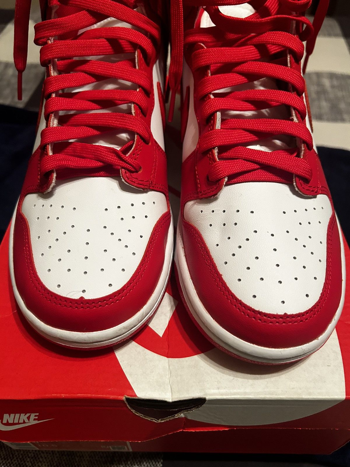 Nike Nike dunk high red Size US 9 / EU 42 - 6 Thumbnail