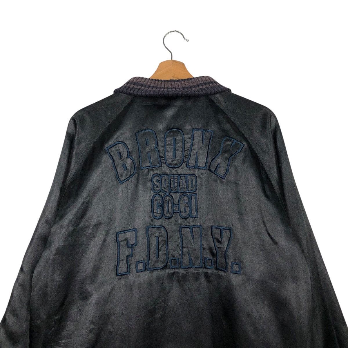 Japanese Brand × Vintage 📌Vintage Bomber Jacket New York Fire Department Big Logo Size US M / EU 48-50 / 2 - 10 Thumbnail