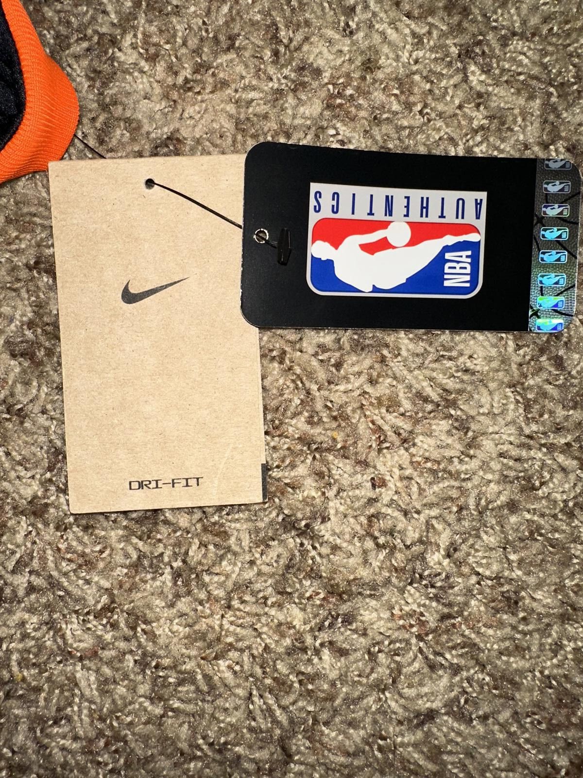 Nike Nike Men’s New York Knicks NBA NYC City Edition Black Jersey Size US L / EU 52-54 / 3 - 12 Thumbnail
