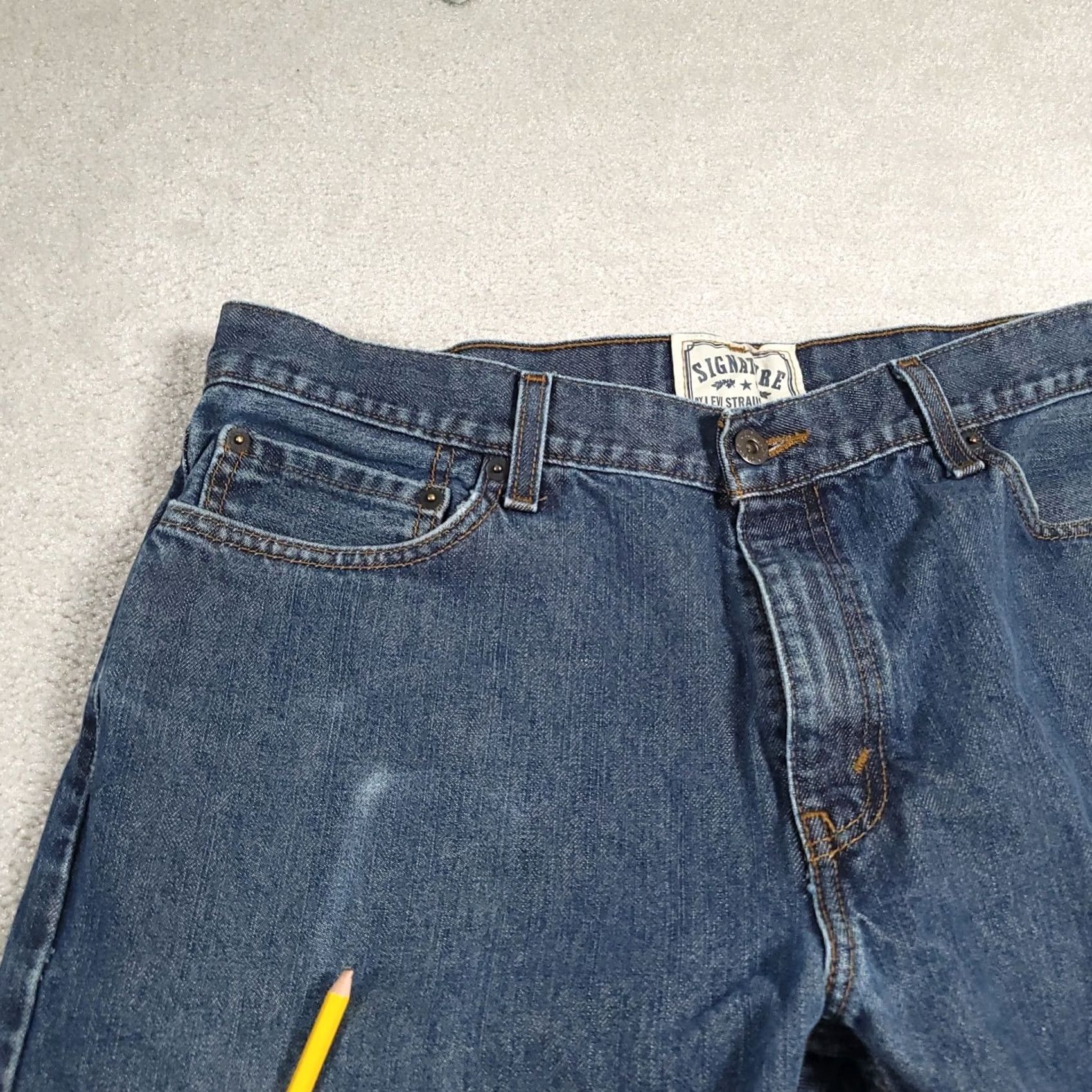 Levi's VINTAGE Levi's Slim Straight Jeans Mens 36X30 Medium Wash Western Workwear Shirt? Size US 36 / EU 52 - 4 Thumbnail