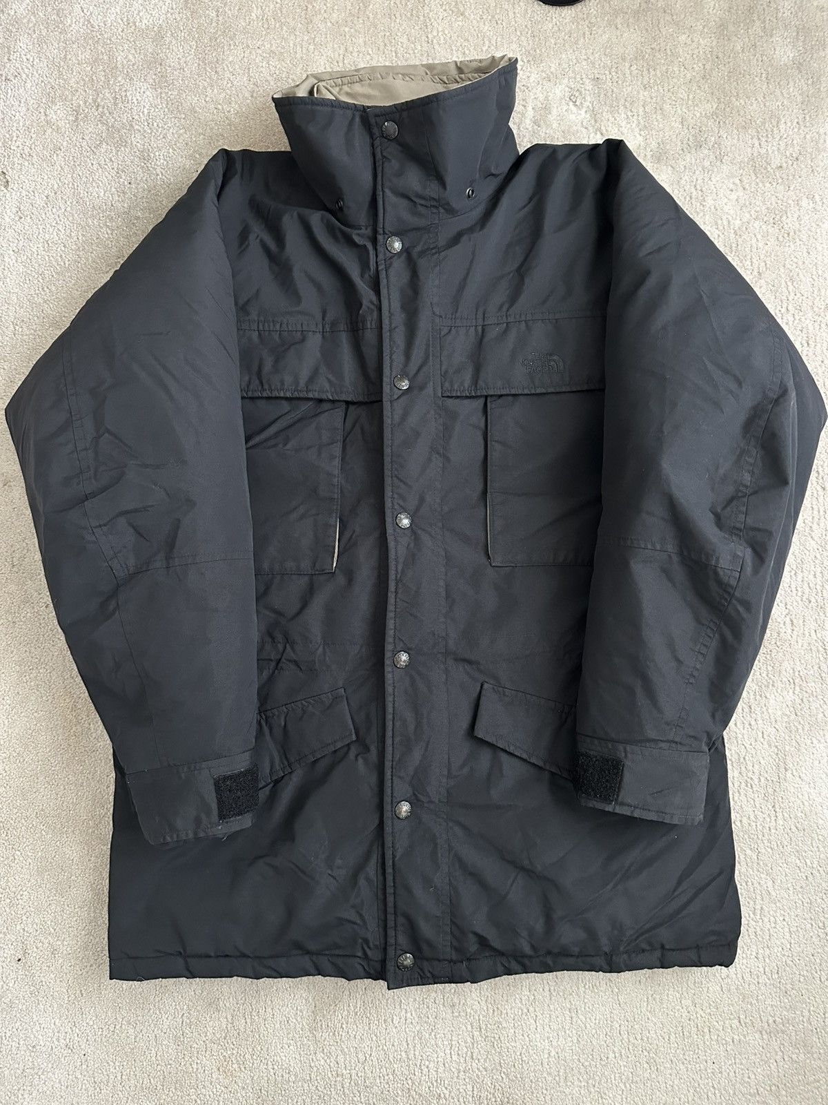The North Face Vintage The North Face Gore-Tex Shell Puffer Jacket Small Size US S / EU 44-46 / 1 - 5 Thumbnail