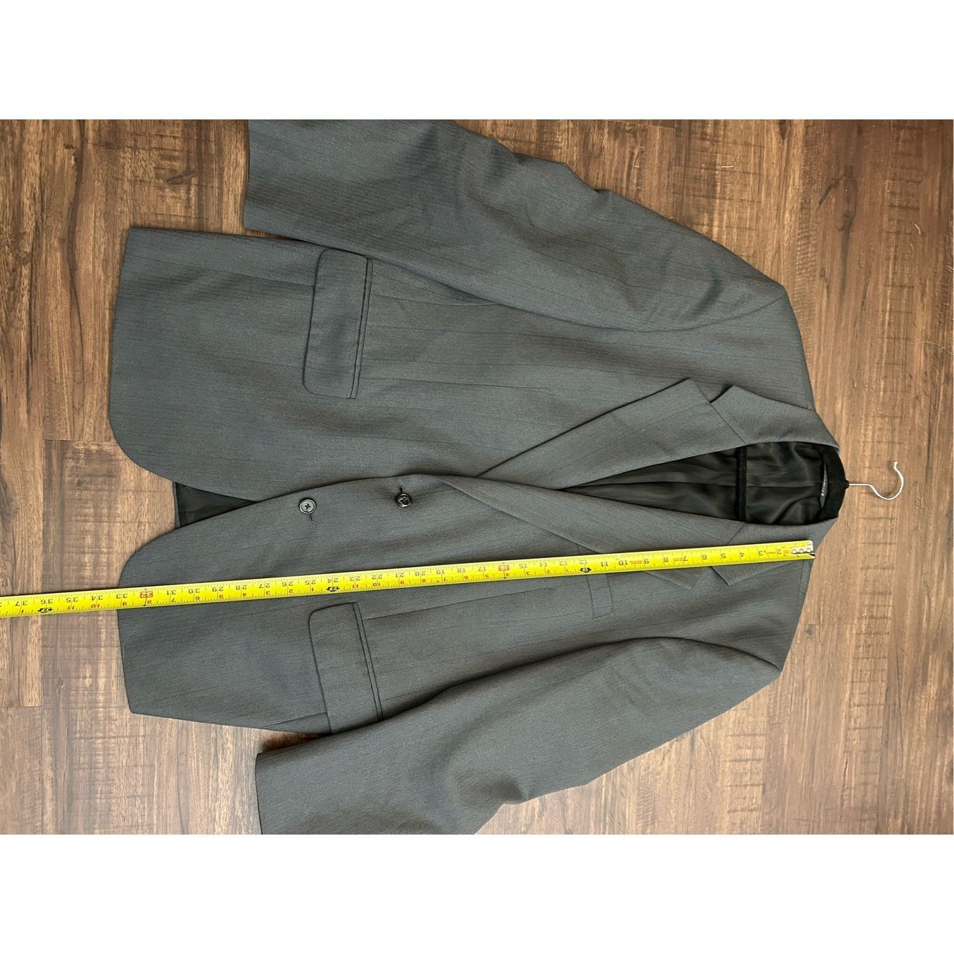 Burberry Burberry’s Pure Wool Gray Pinstripe Two-Button Blazer Sz 44R Size 44R - 10 Thumbnail