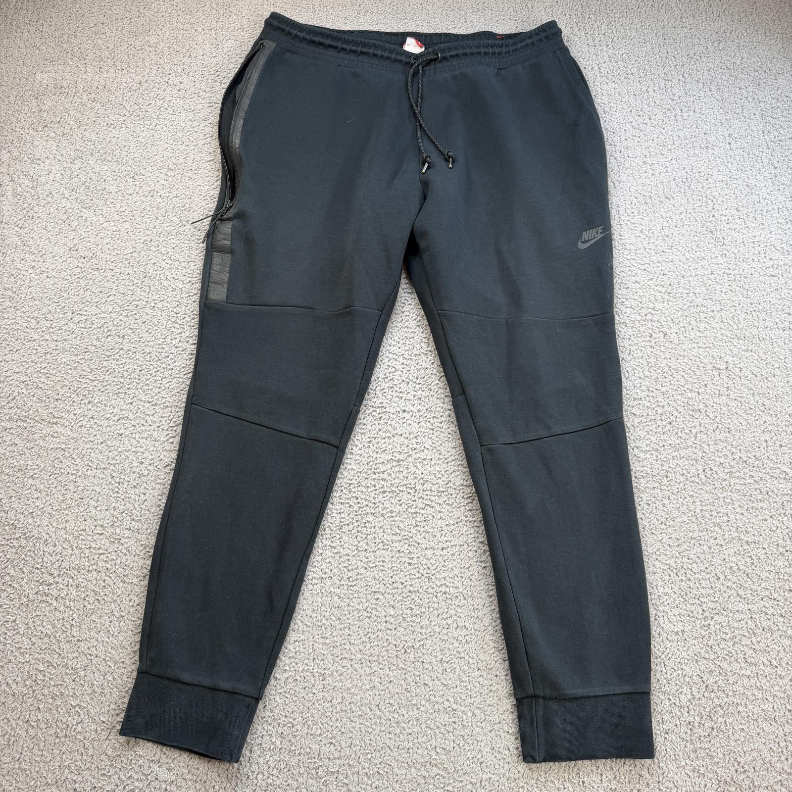 Nike Nike Tech Fleece Joggers Black XXL Mens Athletic Sweatpants Size US 40 / EU 56 - 1 Thumbnail