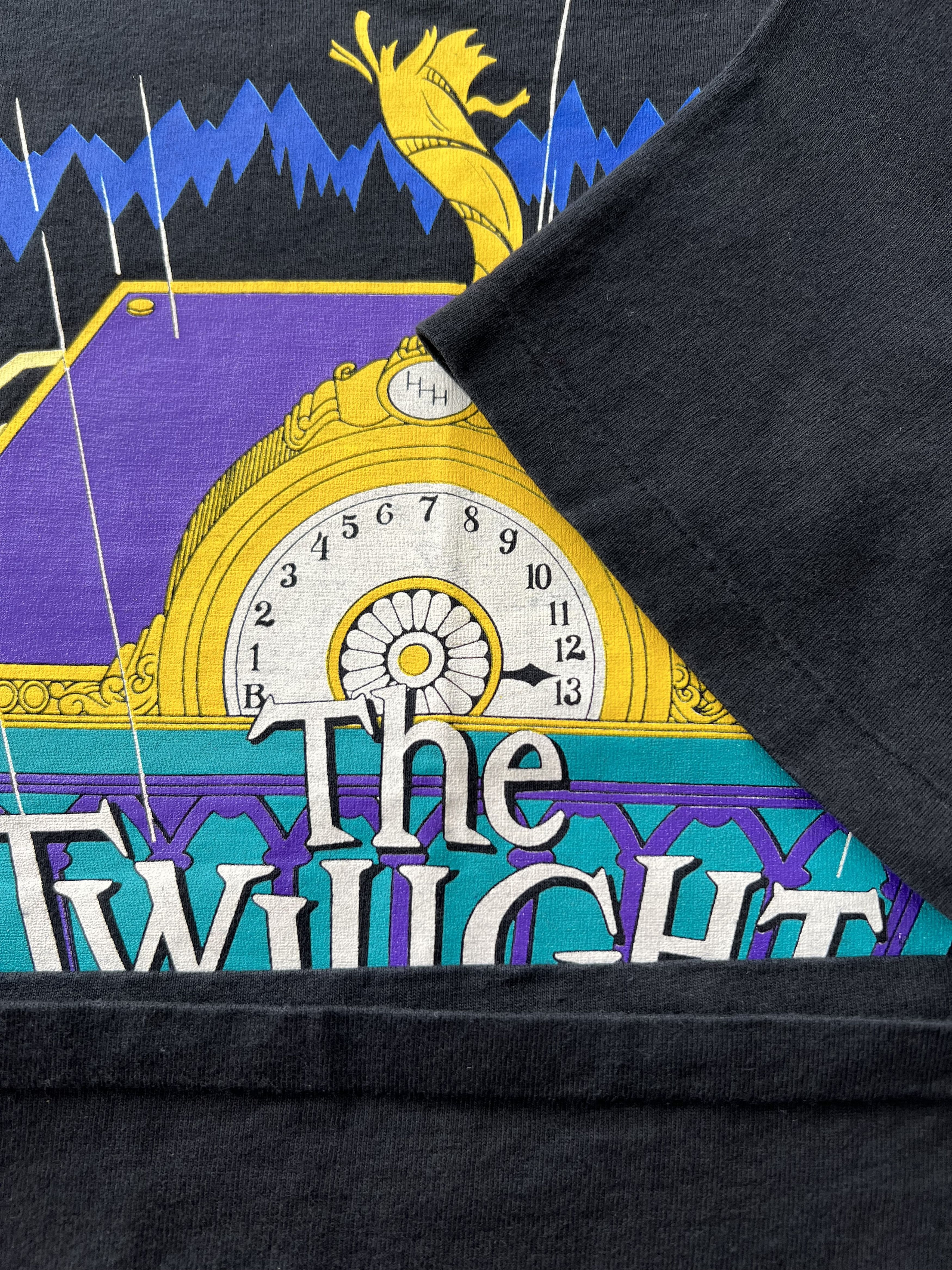 Disney Vintage 90s Disney Tower of Terror Twilight Zone T-shirt Size US M / EU 48-50 / 2 - 6 Thumbnail