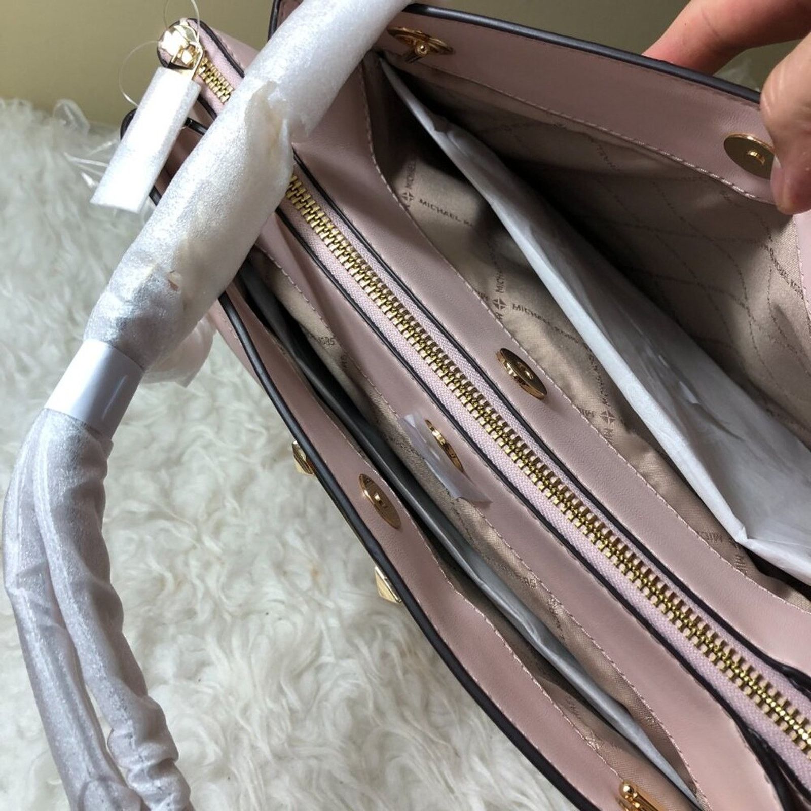 Michael Kors New Michael Kors Whitney Medium Quilted Chain Tote Bag Blush Size ONE SIZE - 7 Thumbnail