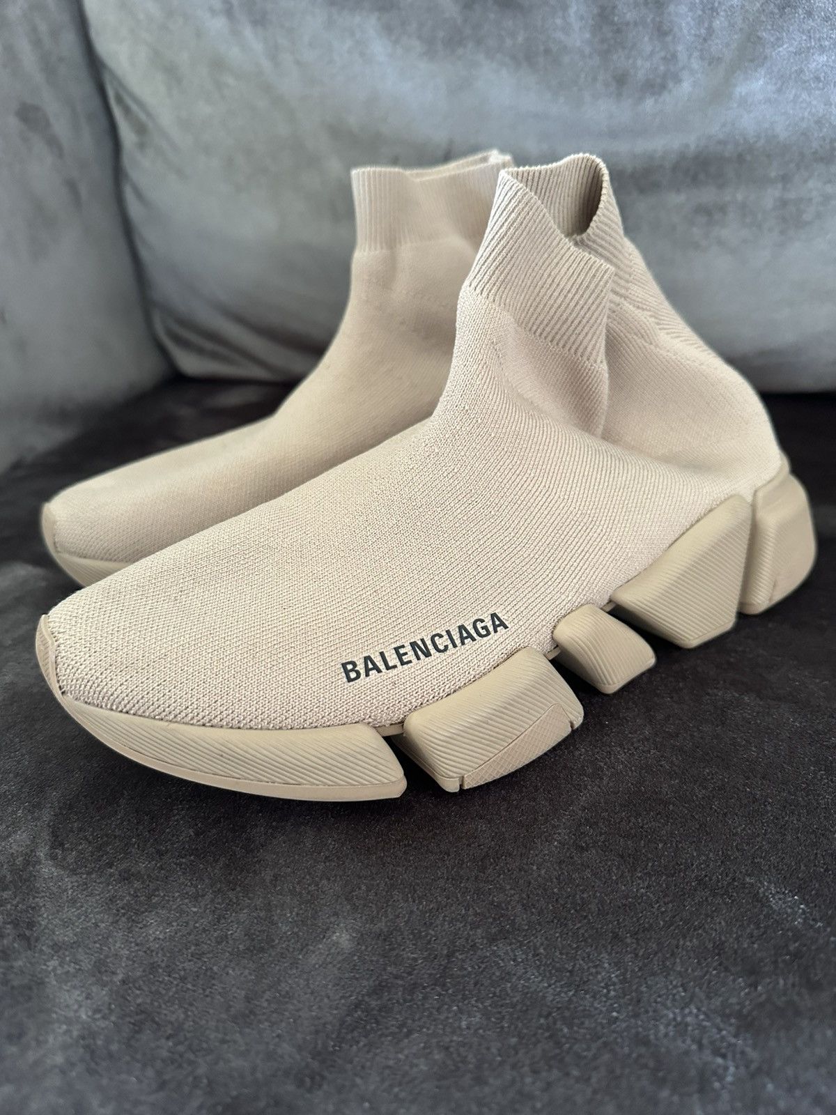 Balenciaga Balenciaga Speed 2.0-sneakers beige size 39 Size US 8 / IT 38 - 3 Thumbnail