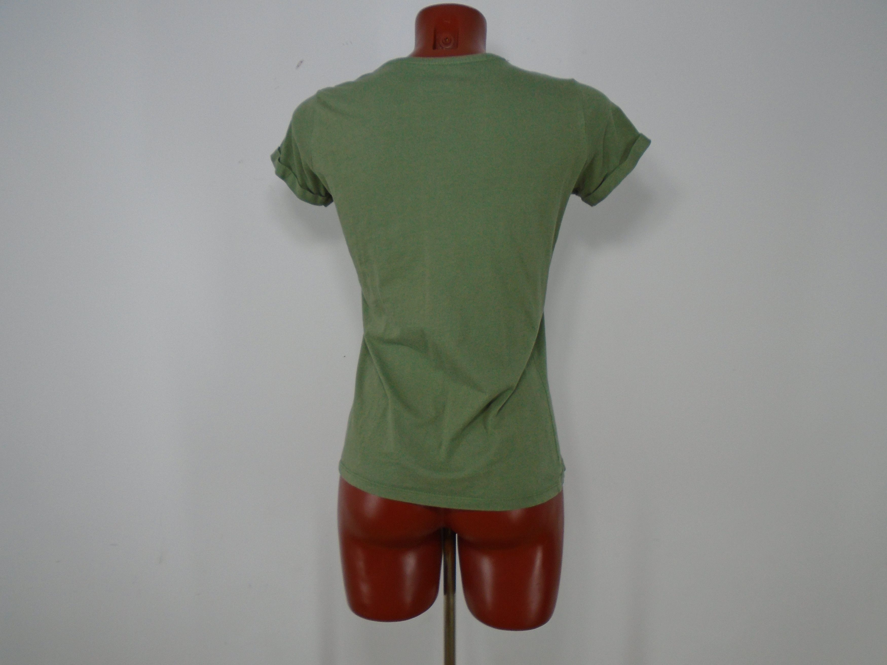 Vintage Women's T-Shirt Primark. Khaki. XS. Size XS / US 0-2 / IT 36-38 - 8 Thumbnail