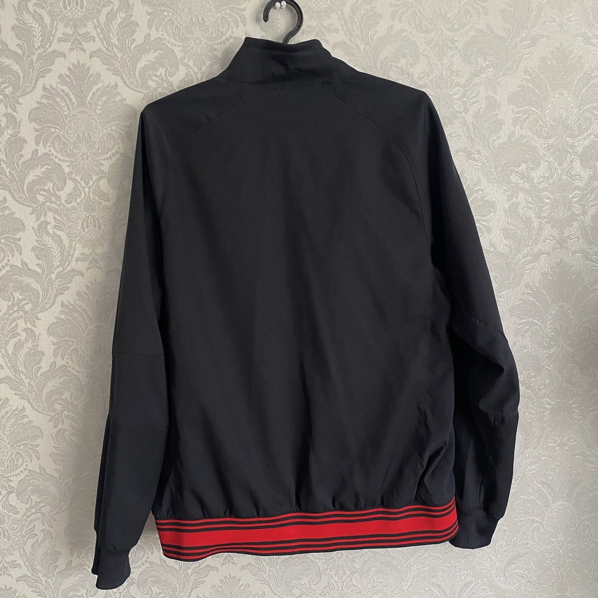 Umbro Vintage Umbro England Training Jacket 11/12 Zipped White Size US M / EU 48-50 / 2 - 12 Thumbnail