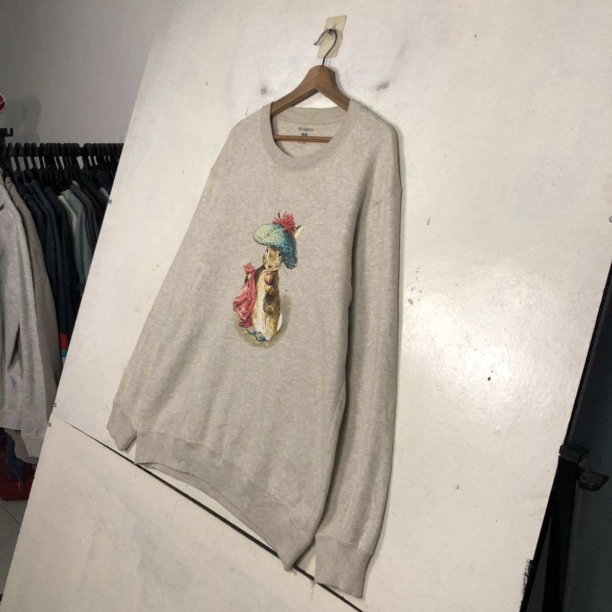 JW Anderson 📌Vintage Sweatshirt JW Anderson X Uniqlo Big Logo Size US L / EU 52-54 / 3 - 4 Thumbnail