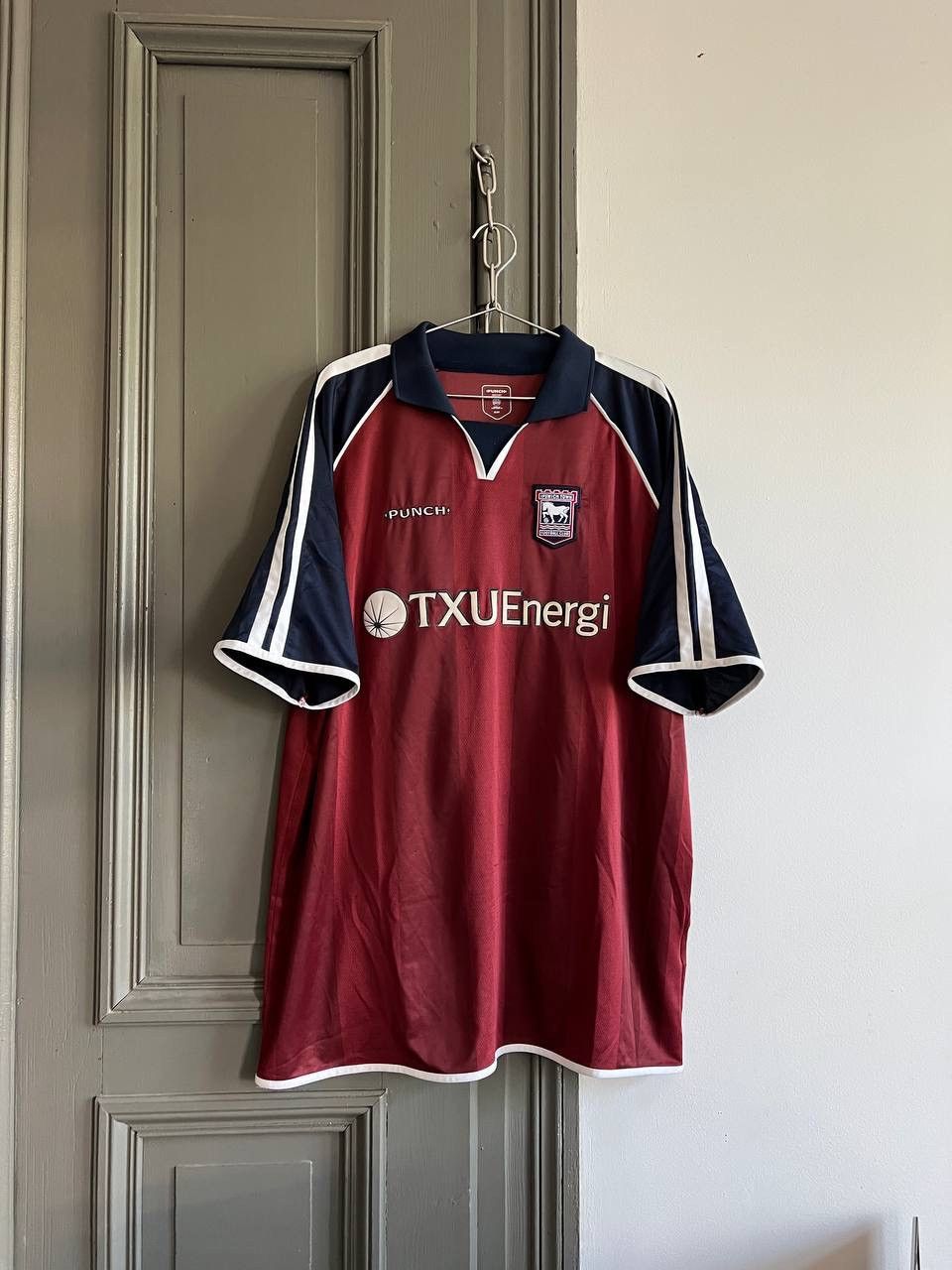 Vintage Vintage Punch 2002-2004 Ipswich Town Away Kit Jersey 79 XXL Size US XXL / EU 58 / 5 - 12 Thumbnail