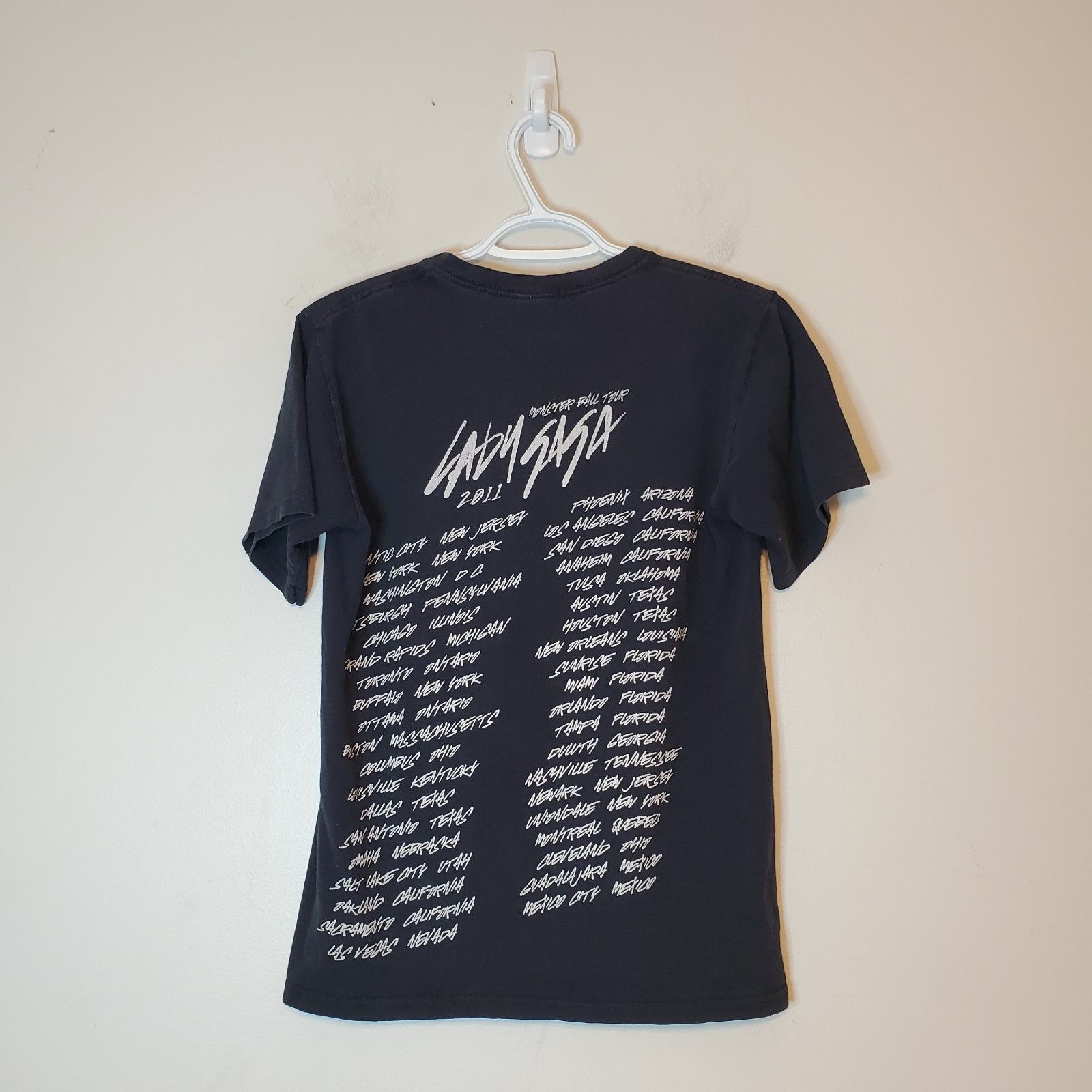 Vintage Y2k 2011 Lady Gaga Born This Way Tour Shirt Black Size S Size US S / EU 44-46 / 1 - 2 Thumbnail