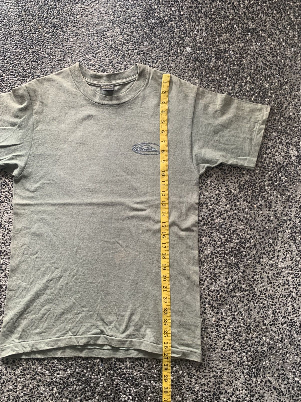 Quiksilver Vintage 90s Quiksilver Surf / Surfing / Surfboards T shirt Size US S / EU 44-46 / 1 - 8 Thumbnail