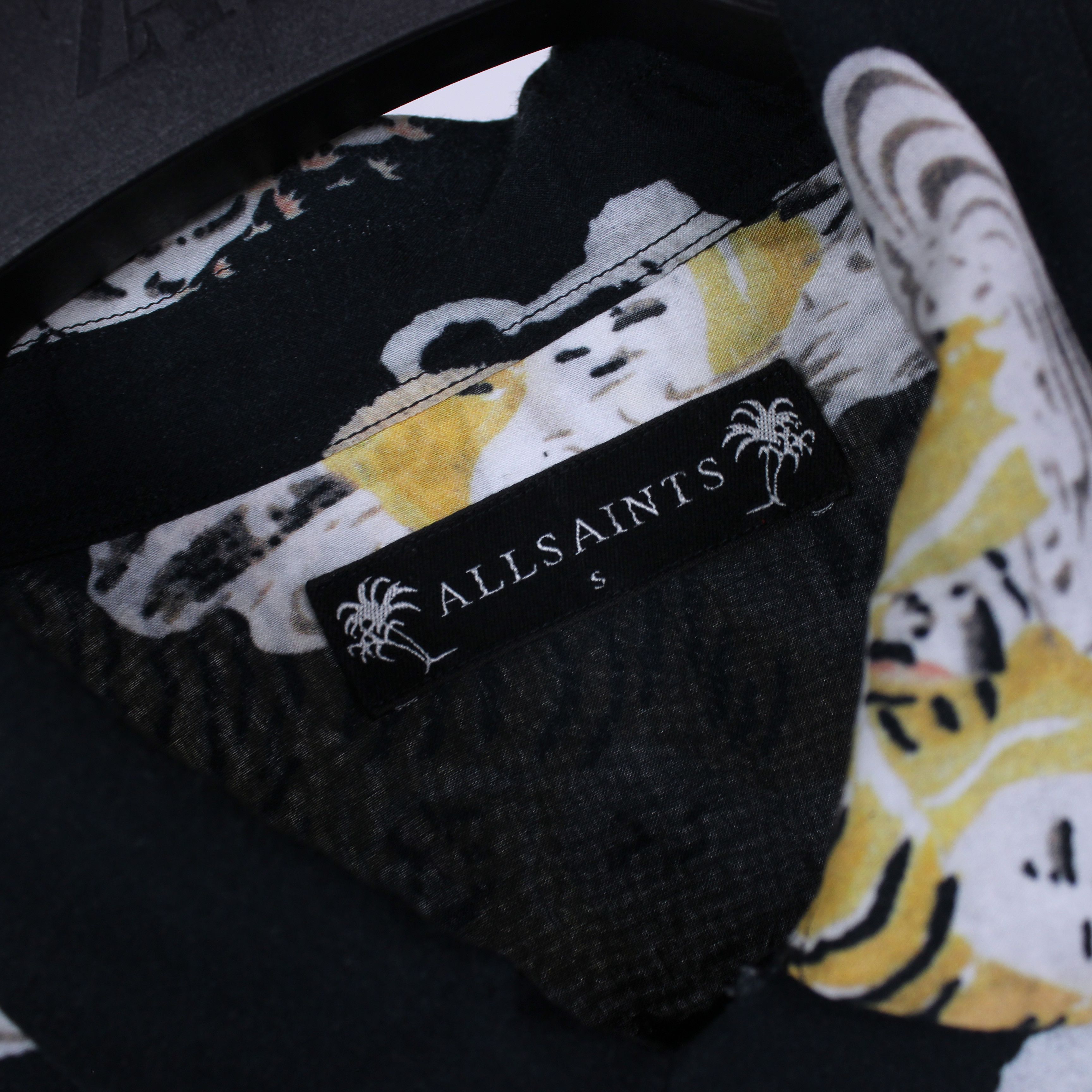 Allsaints Allsaints shirt men multilogo tiger S Krishma LS shirt Size US S / EU 44-46 / 1 - 4 Thumbnail