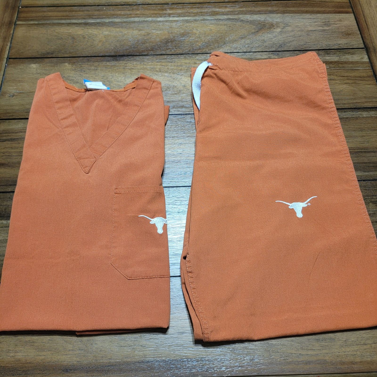 Other 2 Pc Texas Longhorns Scrub Set (Gelscrubs) - Size Small Size S / US 4 / IT 40 - 1 Thumbnail