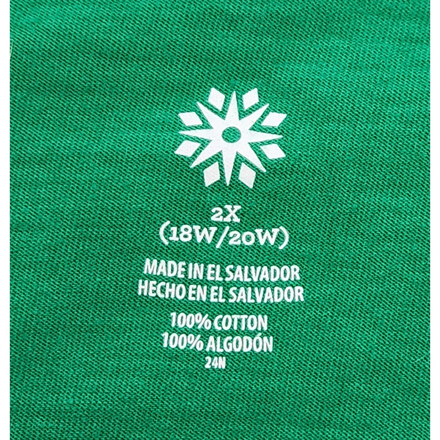 Other Green Red Cardinal Snow Flakes Graphic Top 2X 18W 20W Plus Size XXL / US 16-18 / IT 52-54 - 4 Thumbnail