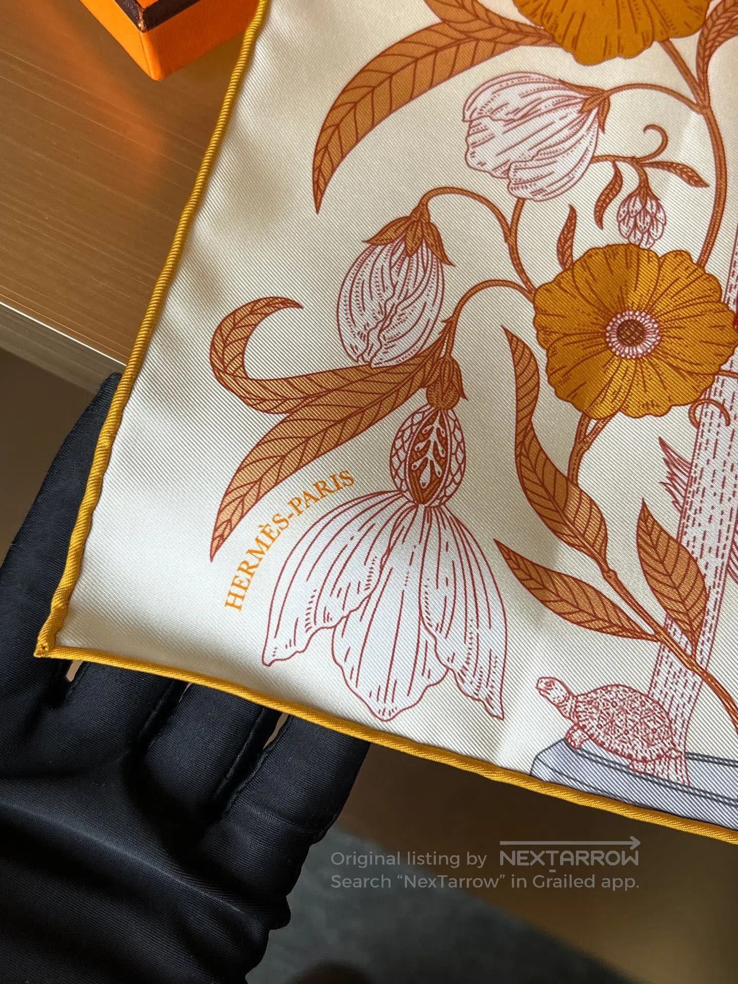 Hermes Hermes Square Silk Scarf. Size ONE SIZE - 4 Thumbnail