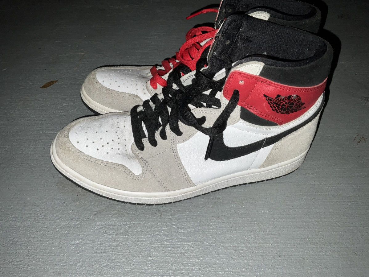 Jordan Brand Jordan 1 smoke grey Size US 10.5 / EU 43-44 - 1 Thumbnail