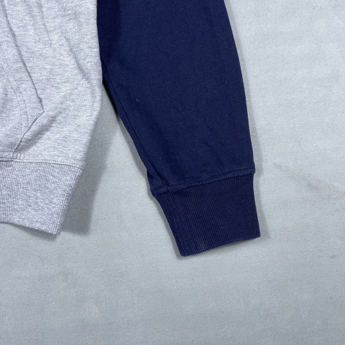 Brunello Cucinelli Logo-Print Two-Tone Cotton-Jersey Half-Zip Sweatshirt - Blue Size US XS / EU 42 / 0 - 8 Thumbnail