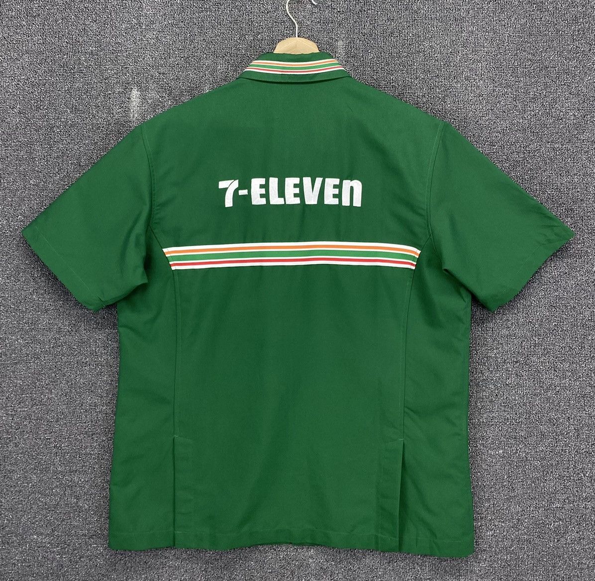 Japanese Brand Vintage 90's 7 ELEVEN Uniform Workwear Zip Up Jacket Size US L / EU 52-54 / 3 - 1 Thumbnail